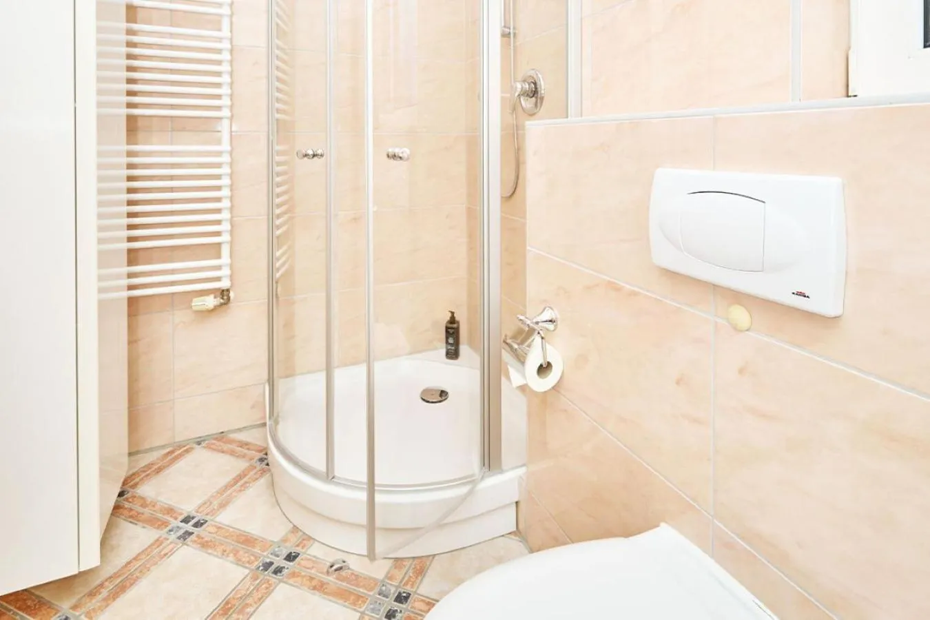 Shower in Strandpalais Prinz von Preussen - Anbau vom Strandhotel Preussenhof