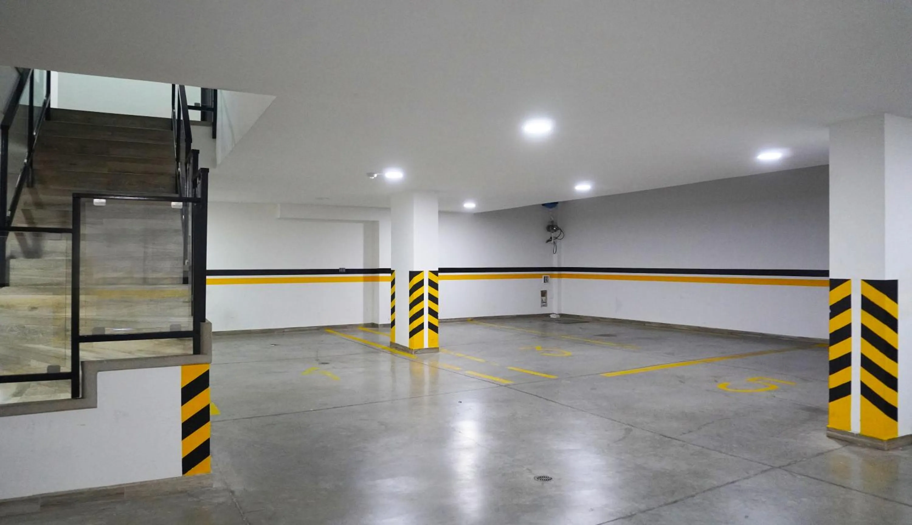 Parking in Hotel Bacata Plaza