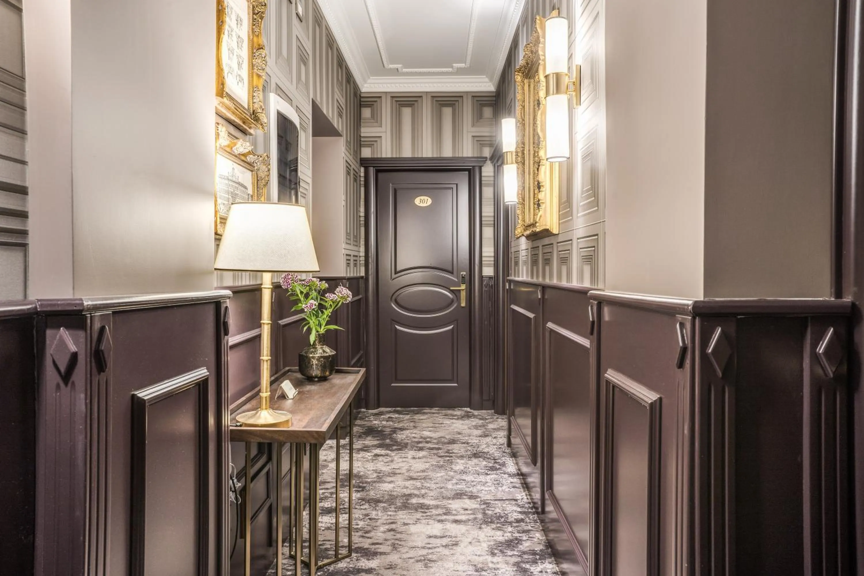 Lobby or reception in Antica Residenza Del Corso