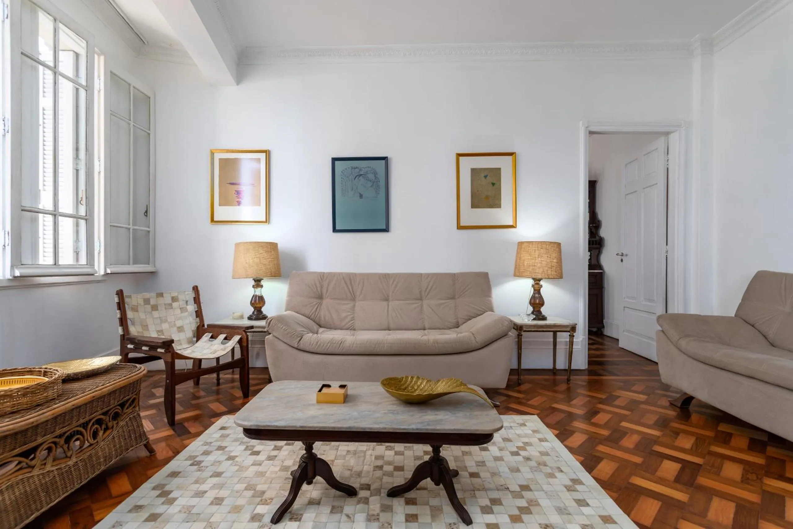 Communal lounge/ TV room in Encantador em Copacabana - Vista Oceânica - BI701 Z3