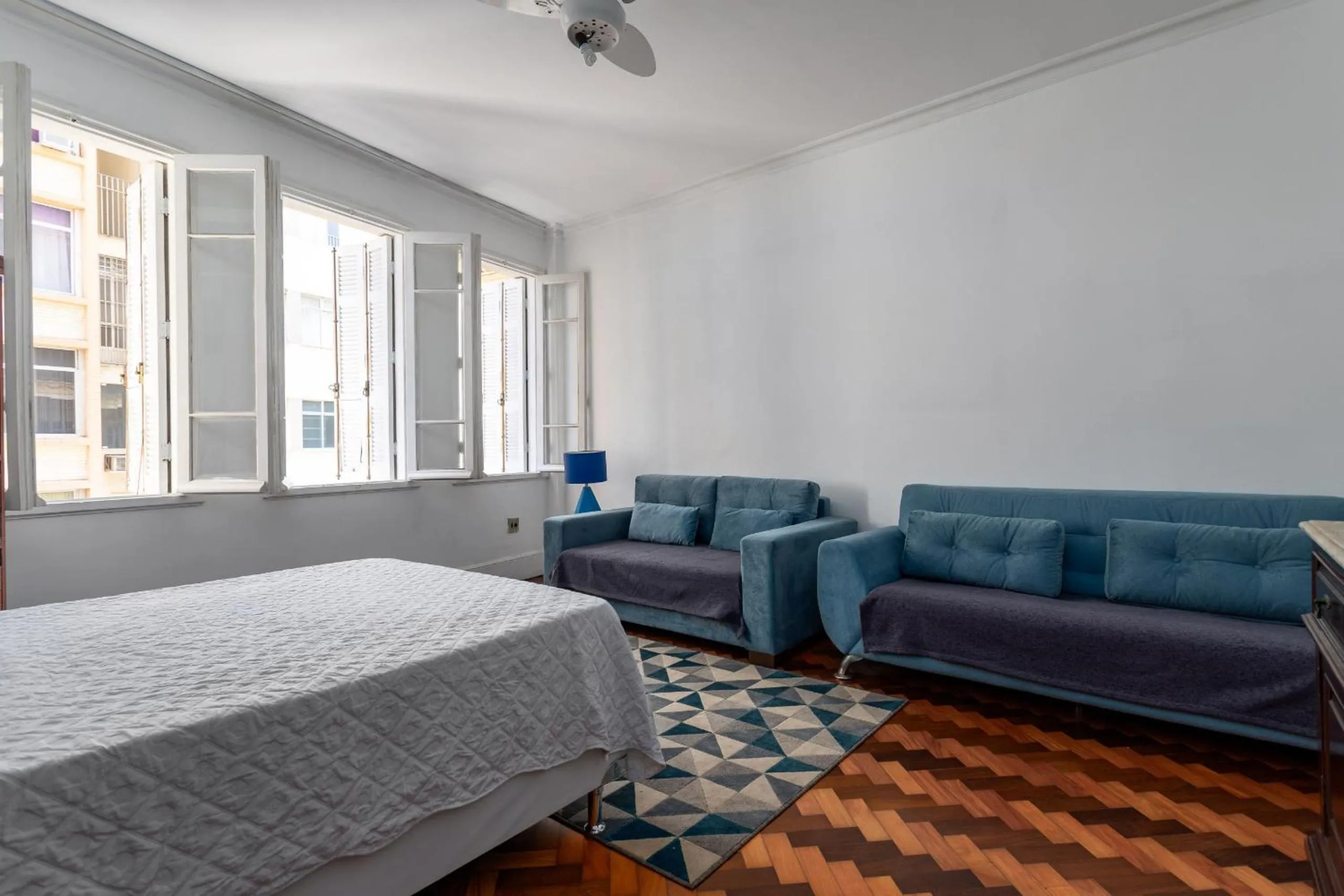 Bed in Encantador em Copacabana - Vista Oceânica - BI701 Z3