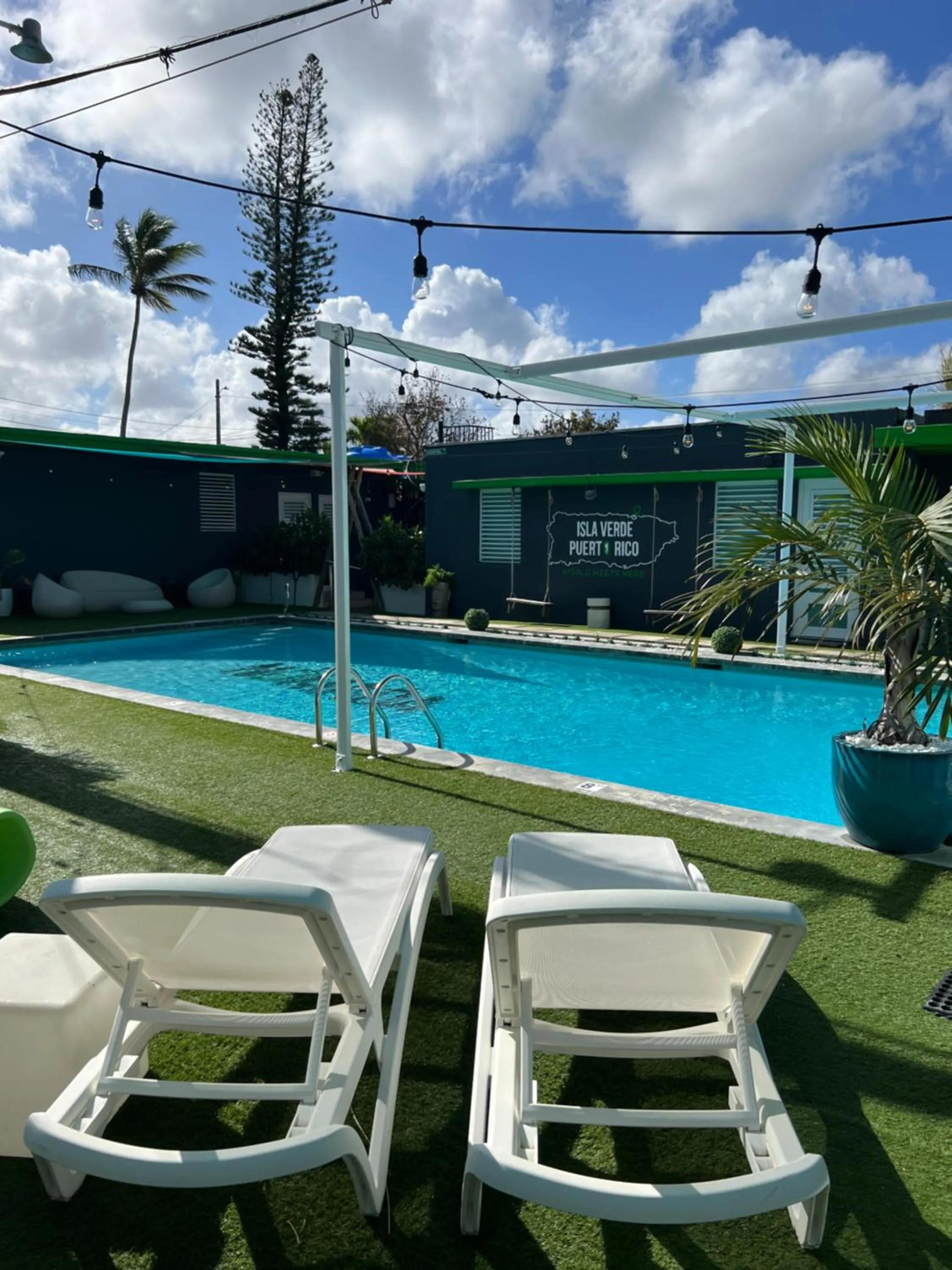 Swimming pool in Nomada Beach Hostel- Isla Verde