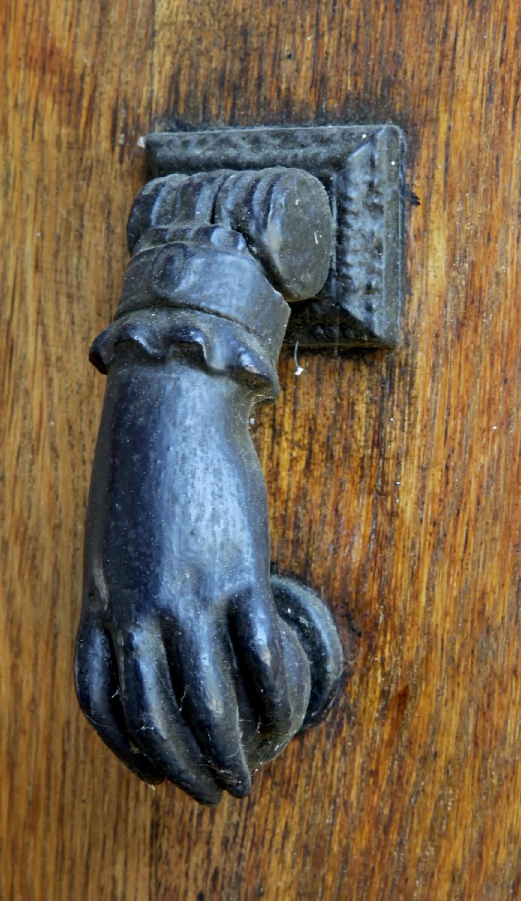 Decorative detail in Logis Hôtel Restaurant Château Bellevue