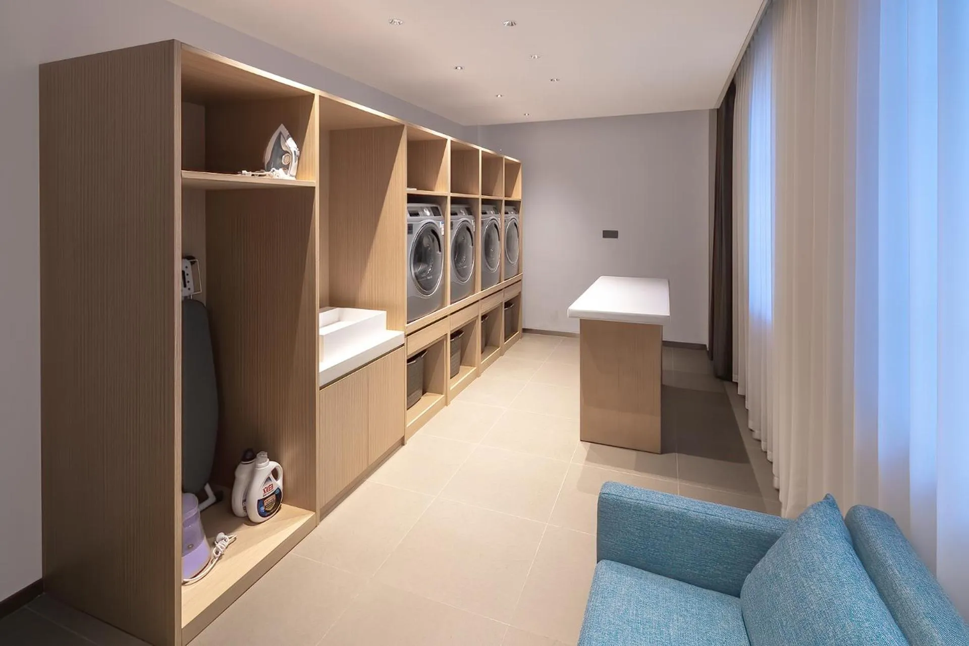 Bed in HOTEL ANDI Townscape Wuhan