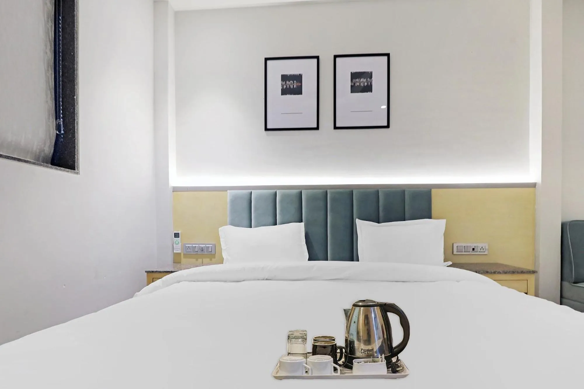 Bed in FabHotel Yellow Courtyard