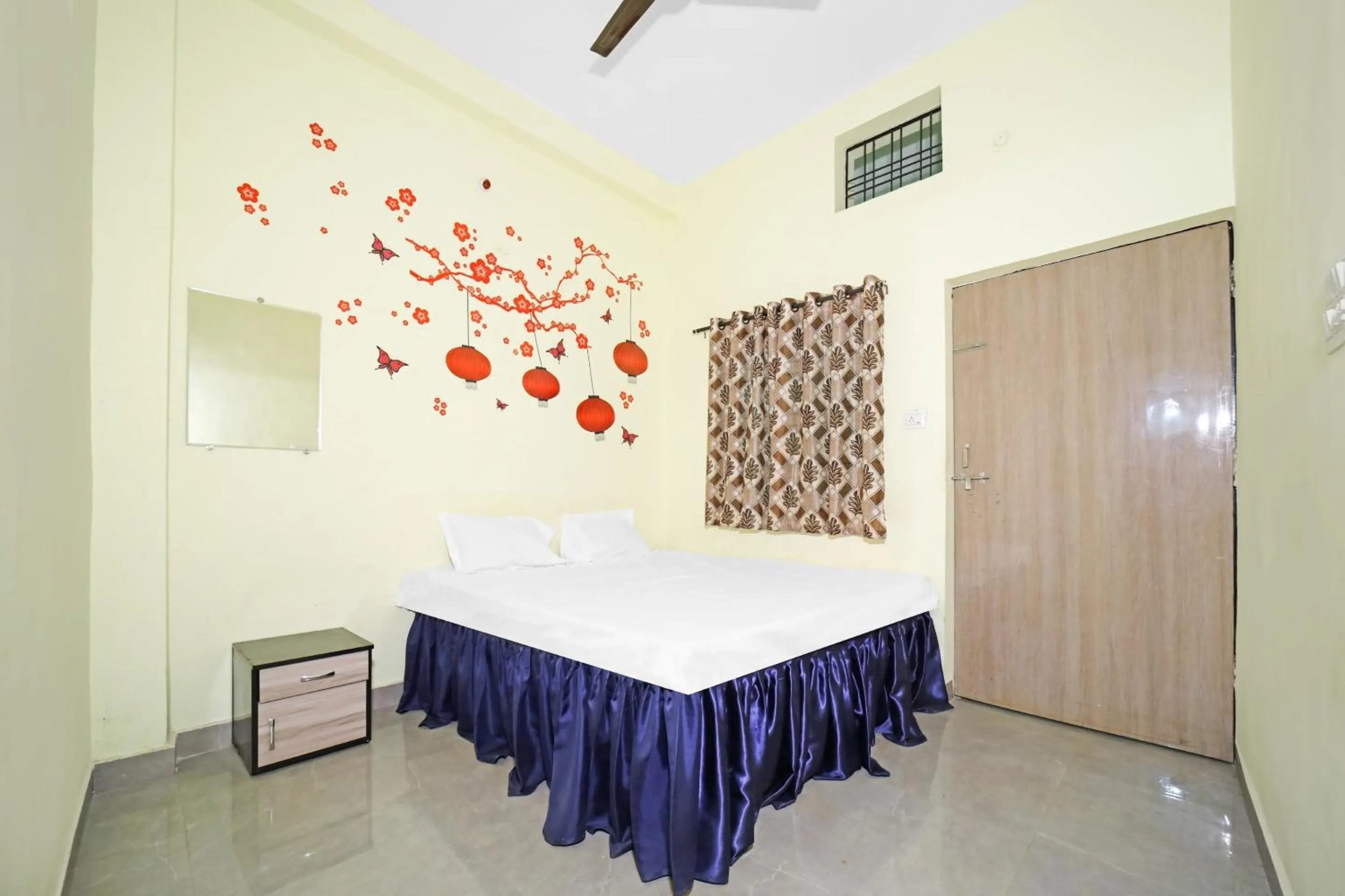 Bedroom in Hotel O Amaira