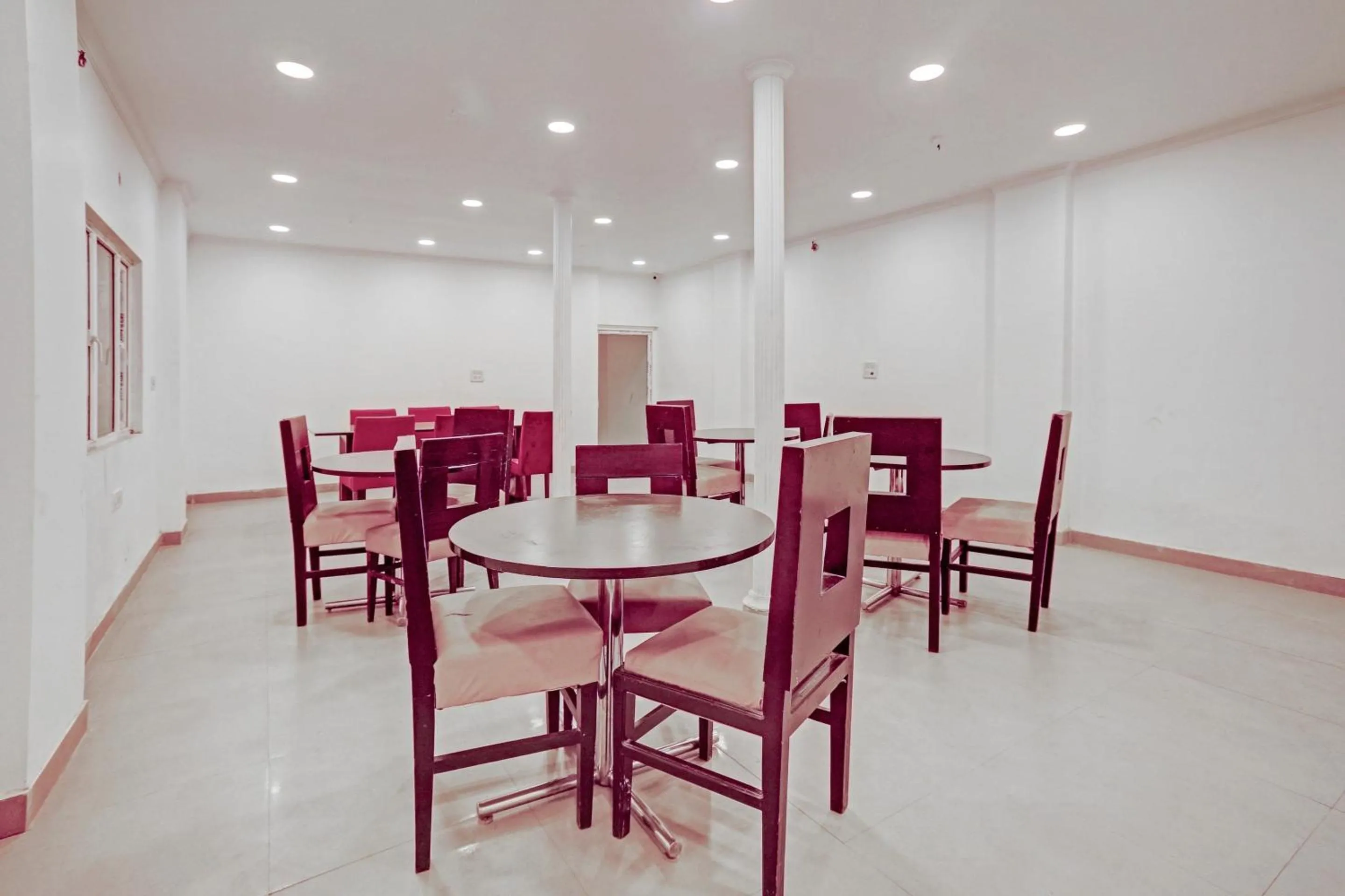 Bathroom in Collection O One Hotel