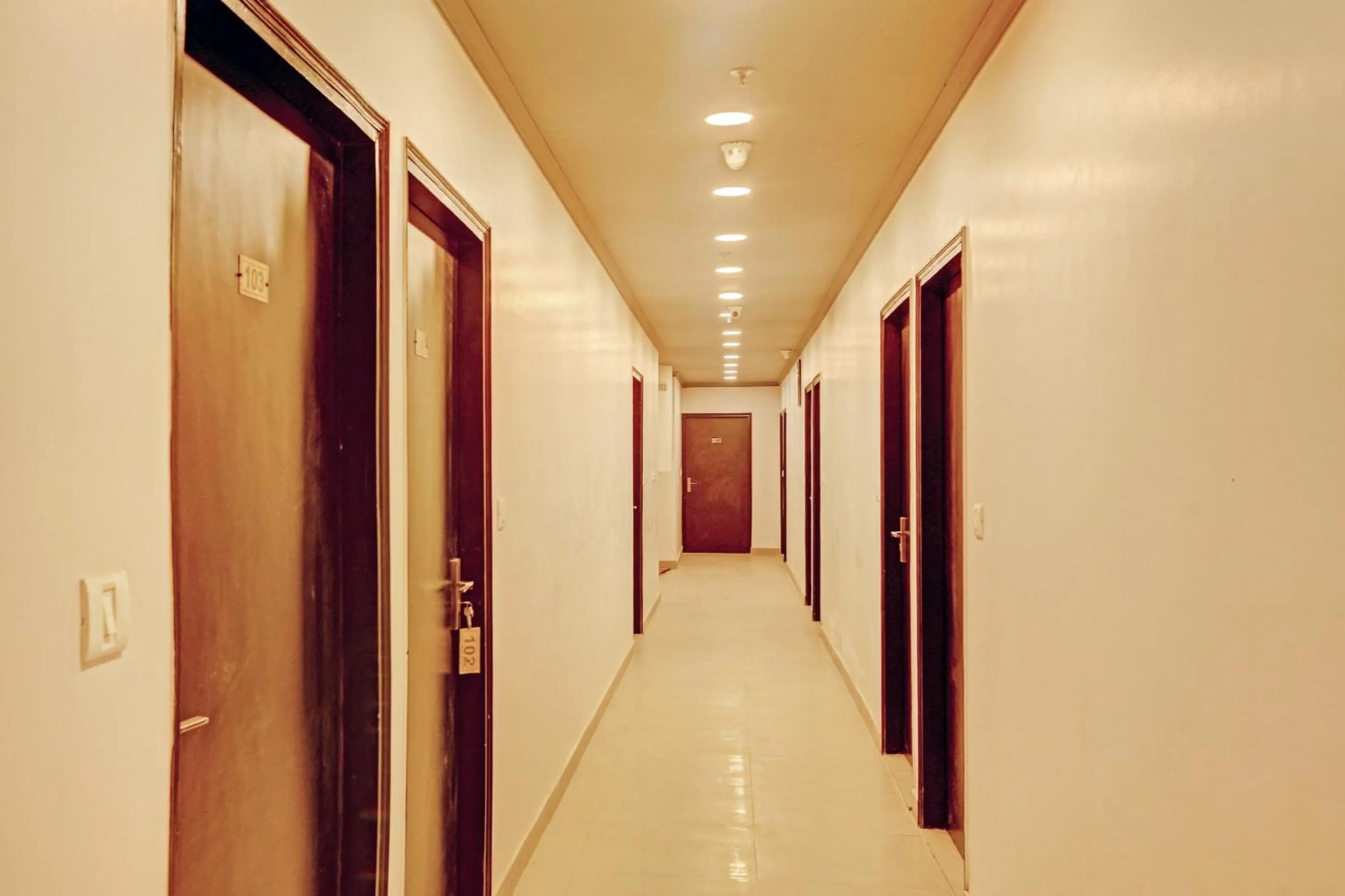 Lobby or reception in Collection O One Hotel