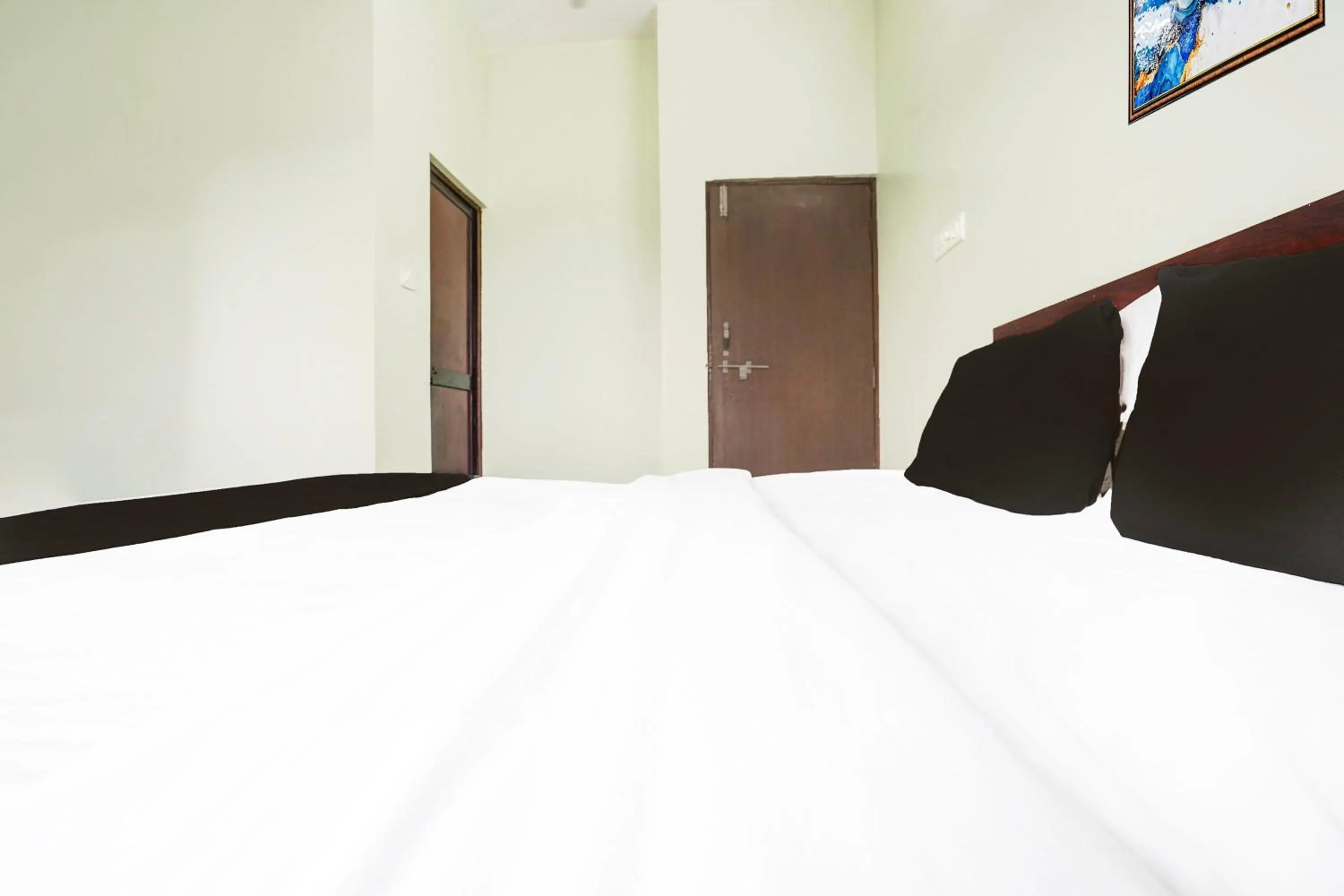 Bedroom, Bed in Super Hotel O Rajendra Nagar Hingna Road