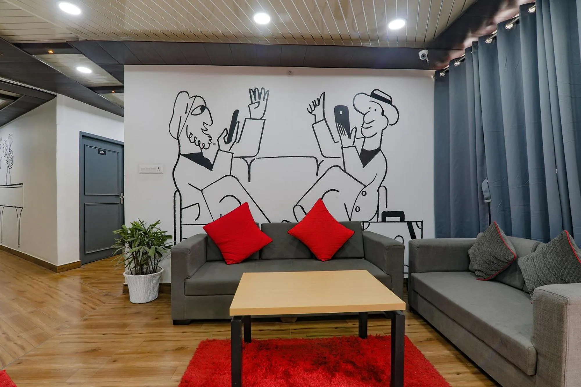 Seating area in FabHotel Super 3 Premium II