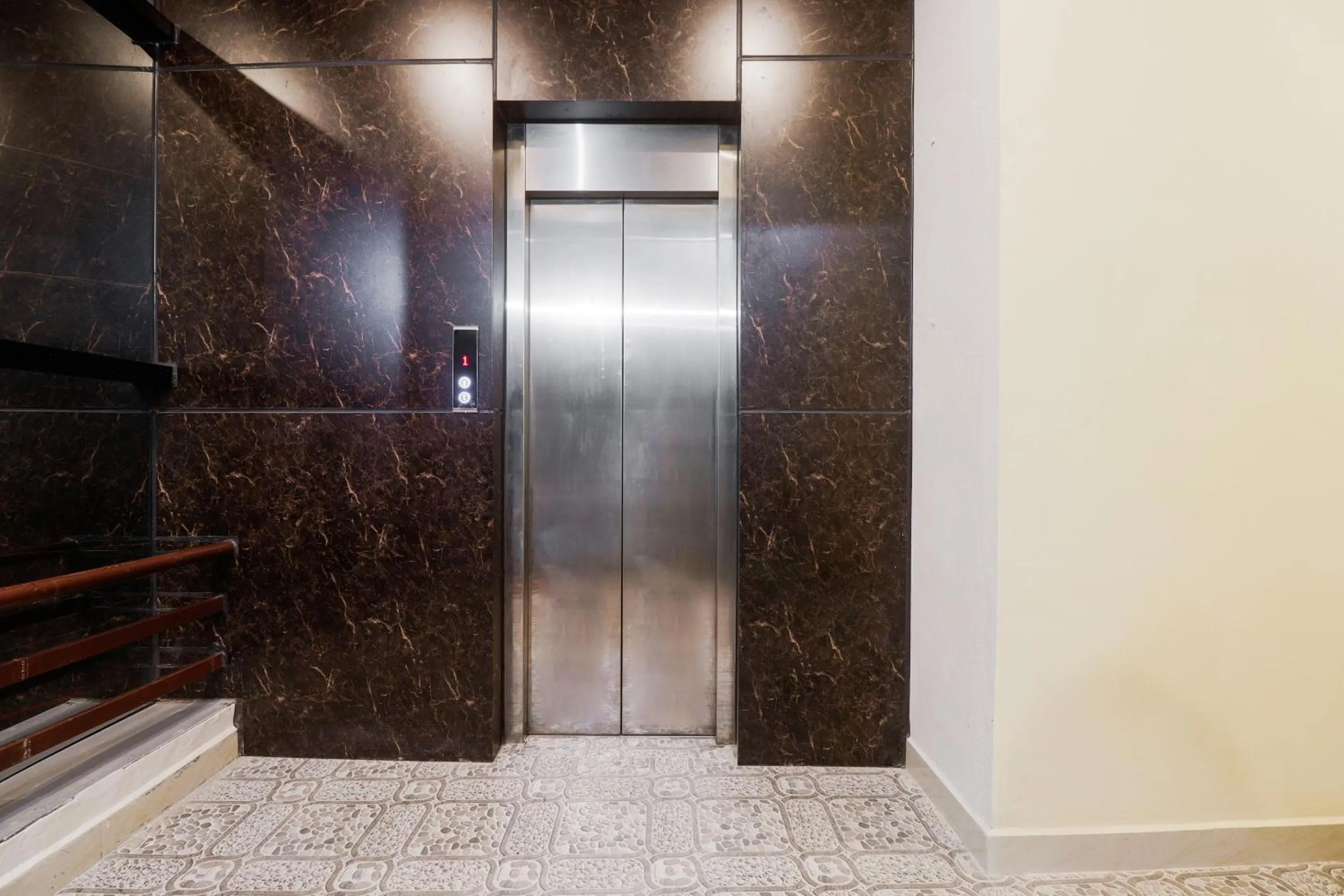 Lobby or reception in Hotel O MK Arcade