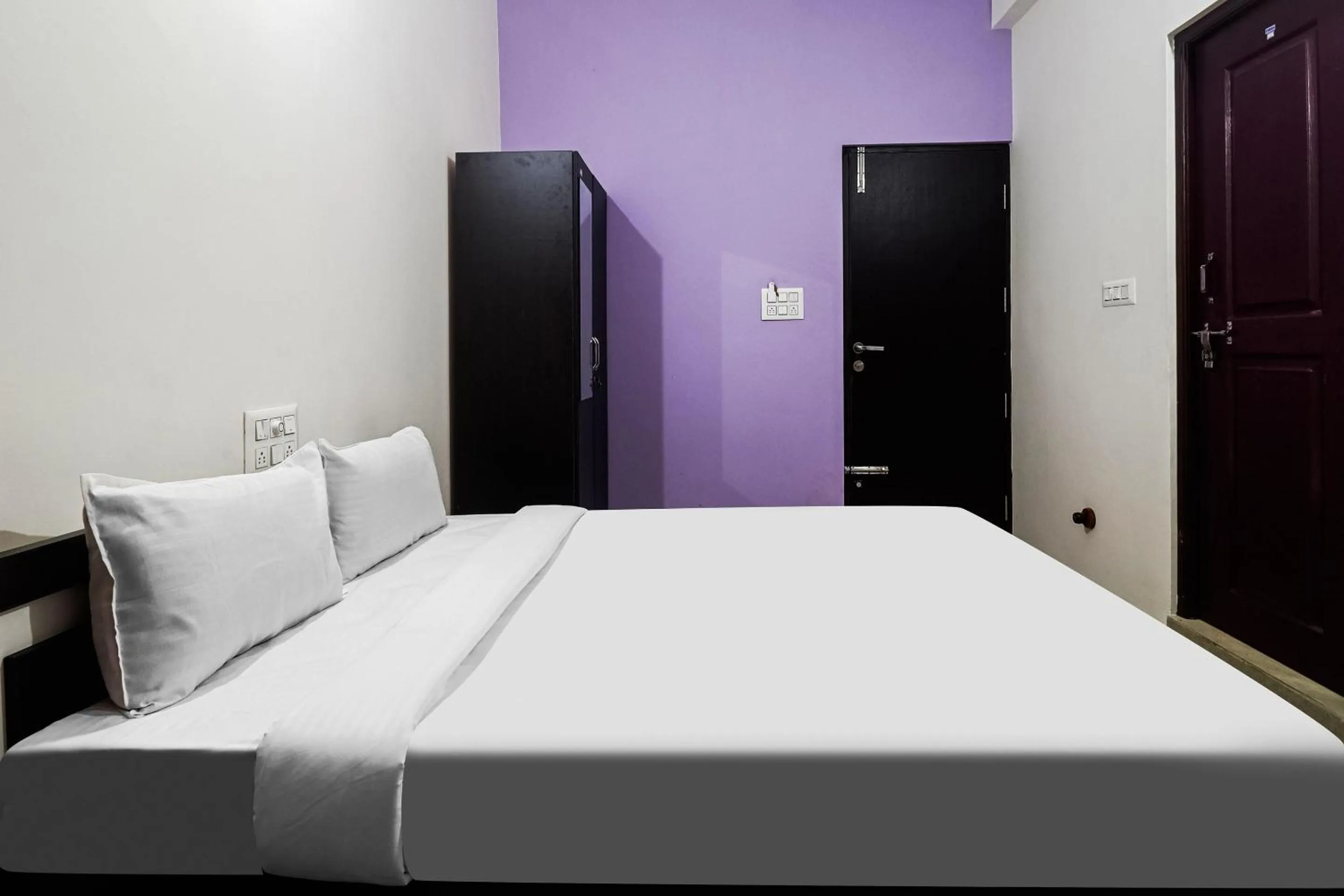 Lobby or reception, Bed in Hotel O MK Arcade