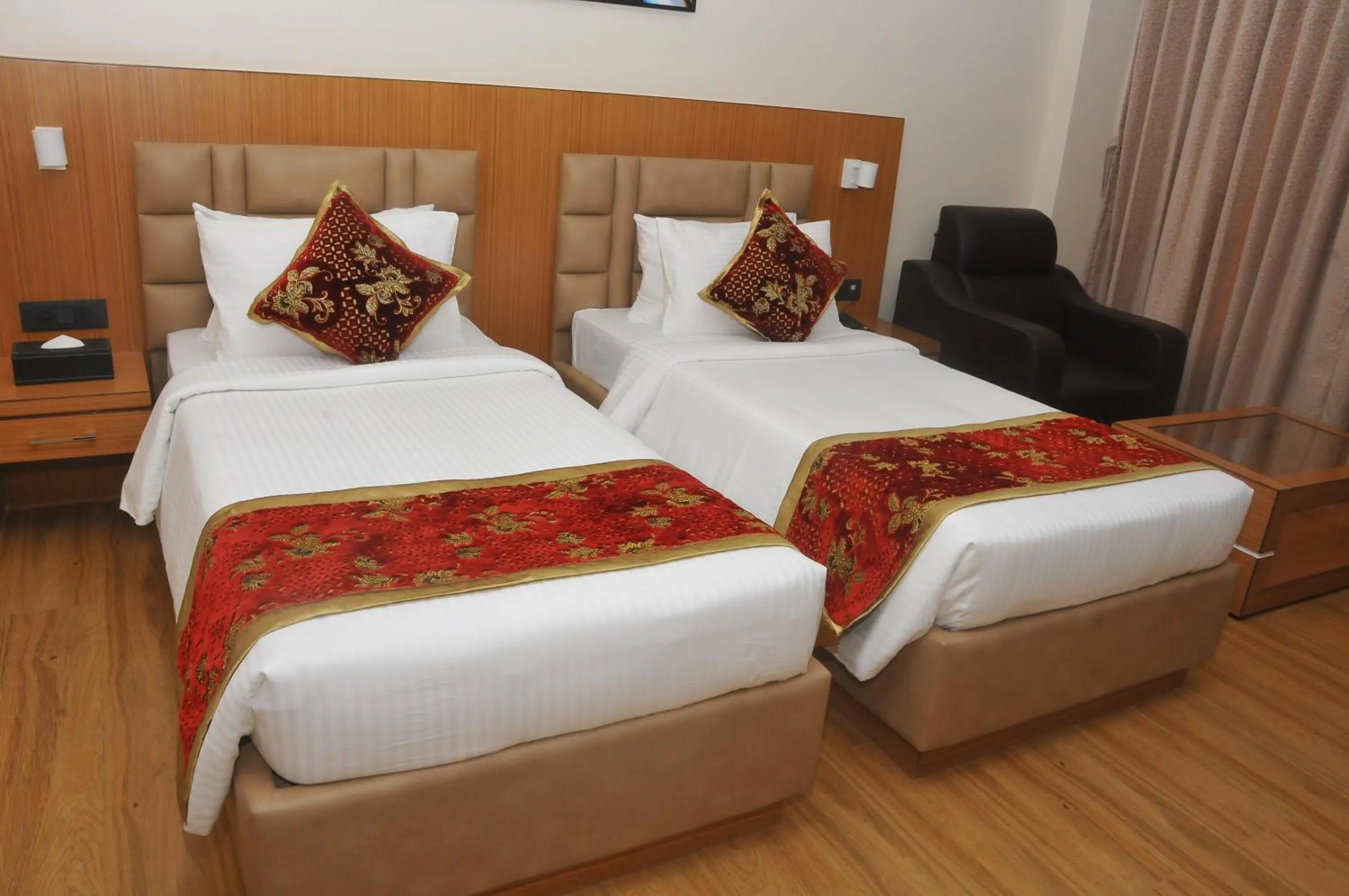 Bed in S R Continental