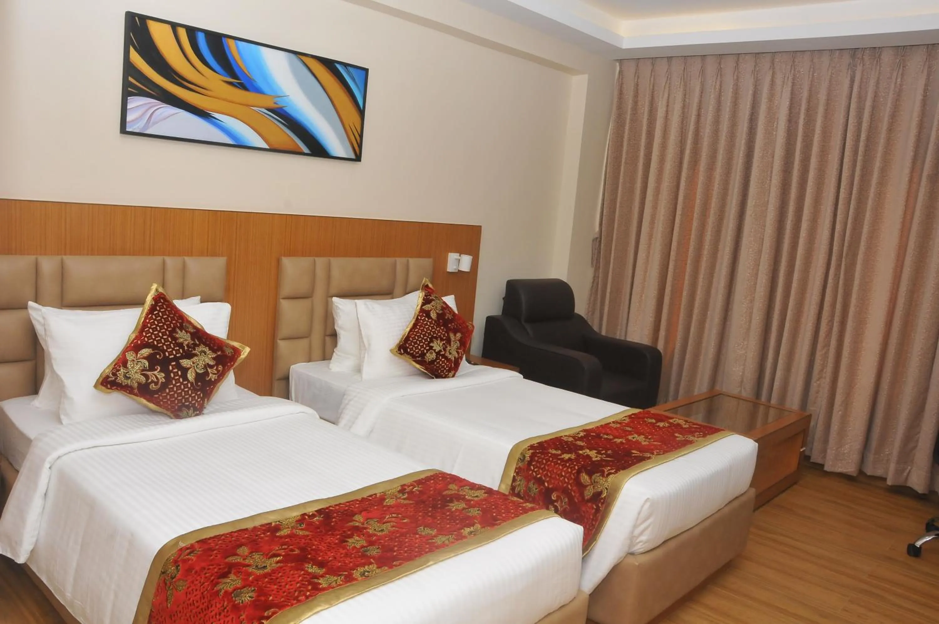 Bed in S R Continental