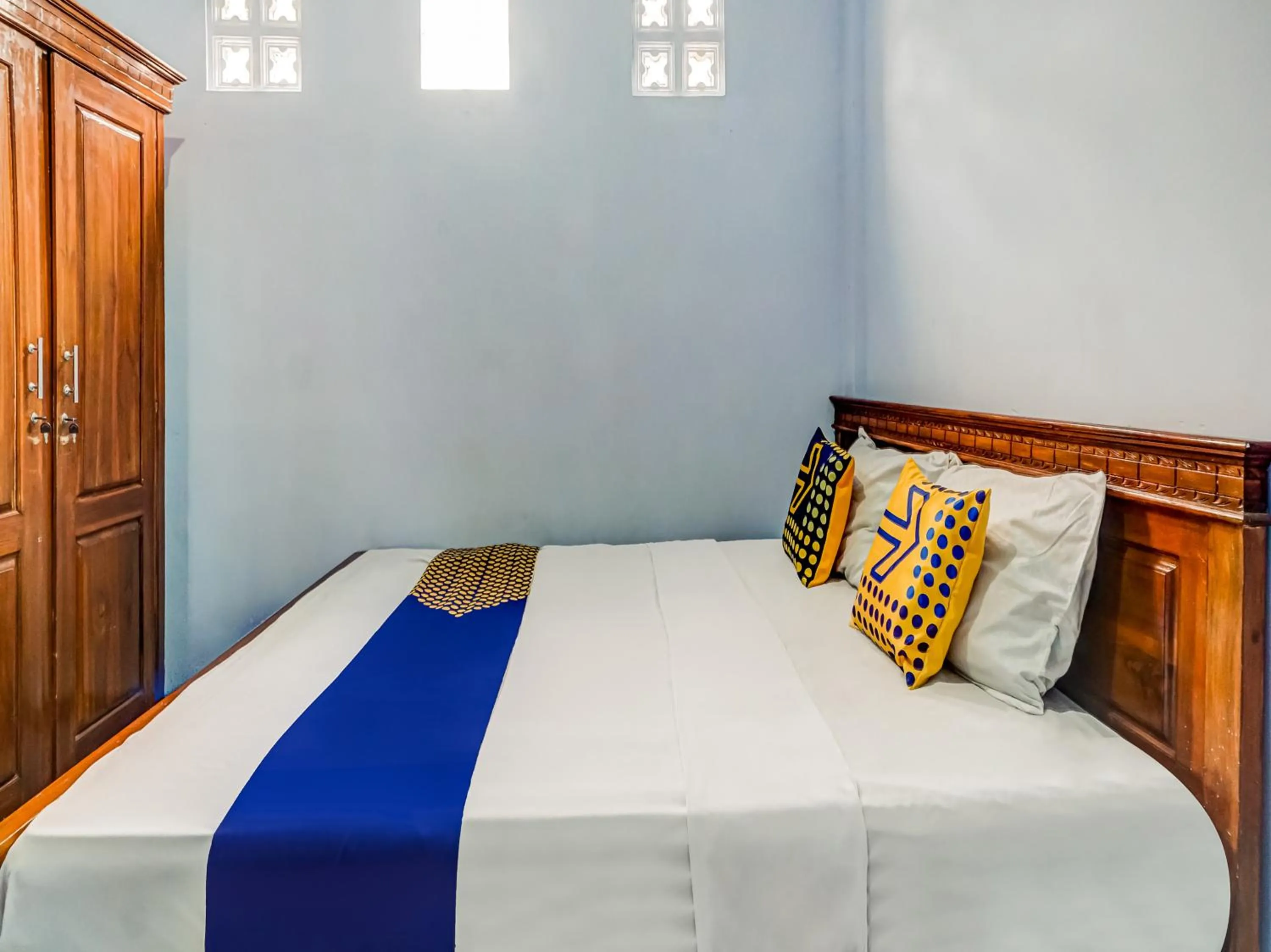 Bedroom, Bed in SPOT ON 90797 Sukun Syariah Homestay