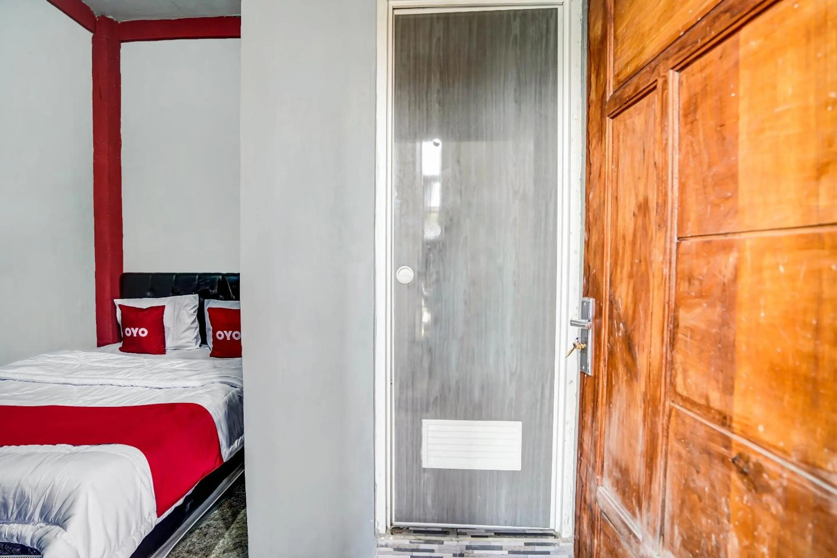 Bedroom, Bed in Hotel O Griyo Sonia