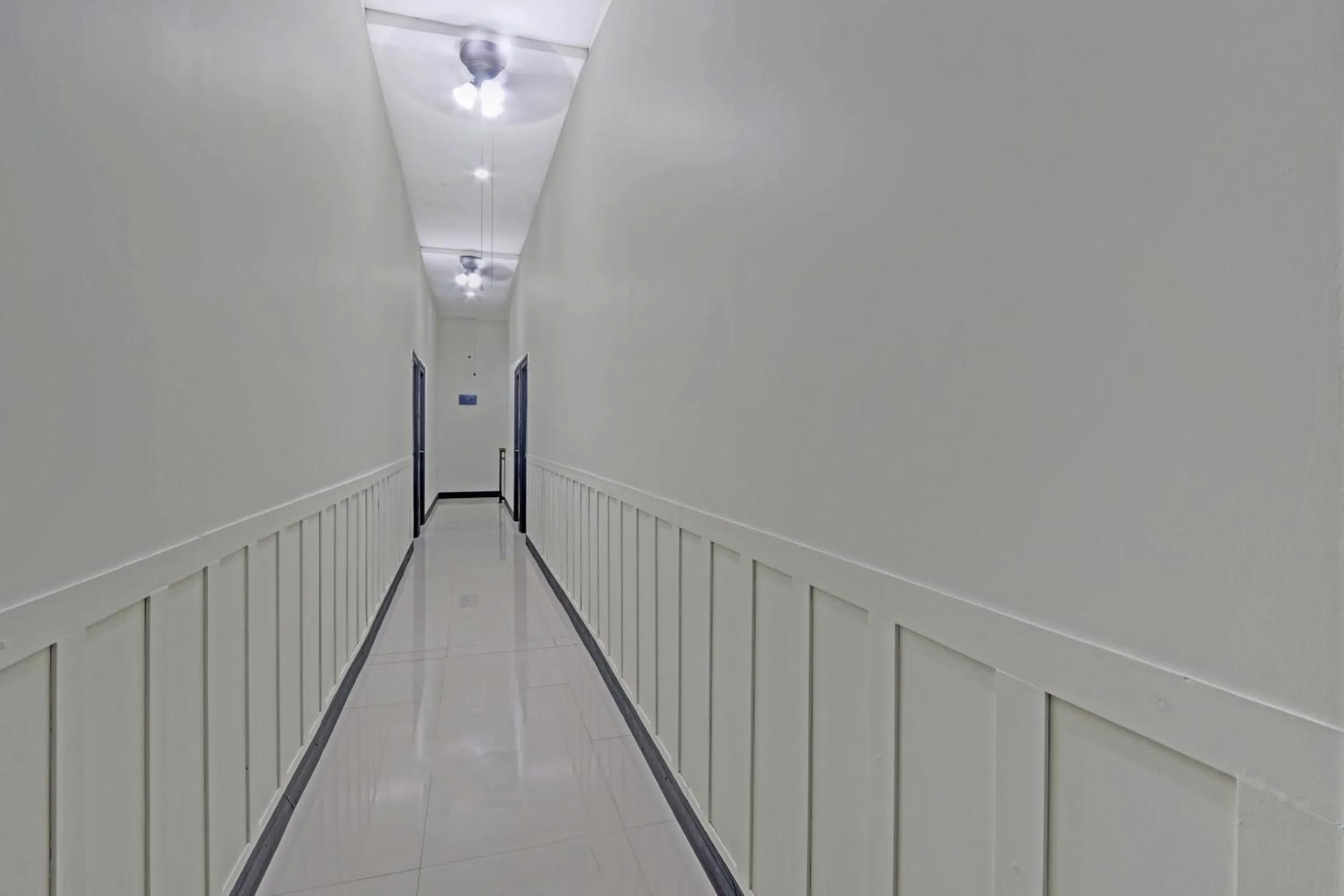 Lobby or reception in Capital O 90811 Myhome