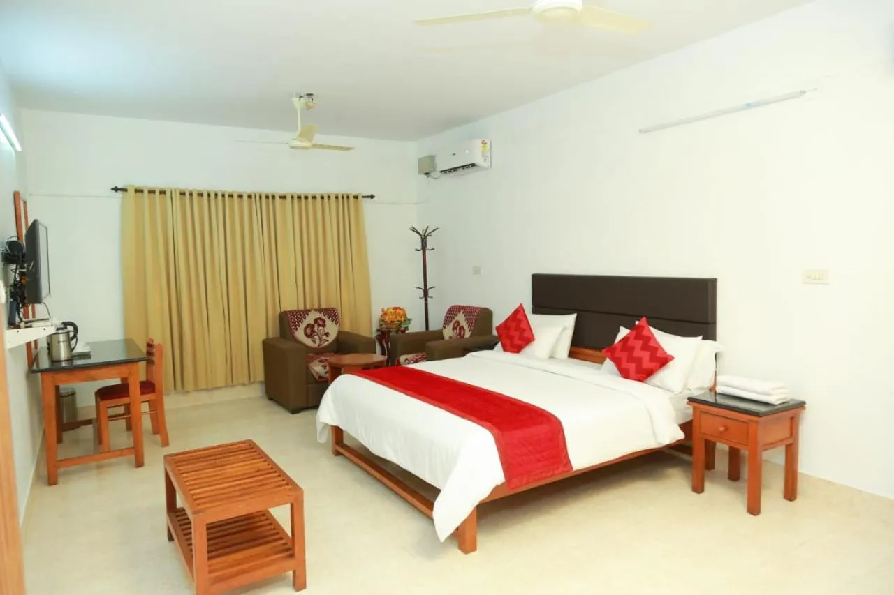 Bed in KTDC Tamarind Kondotty