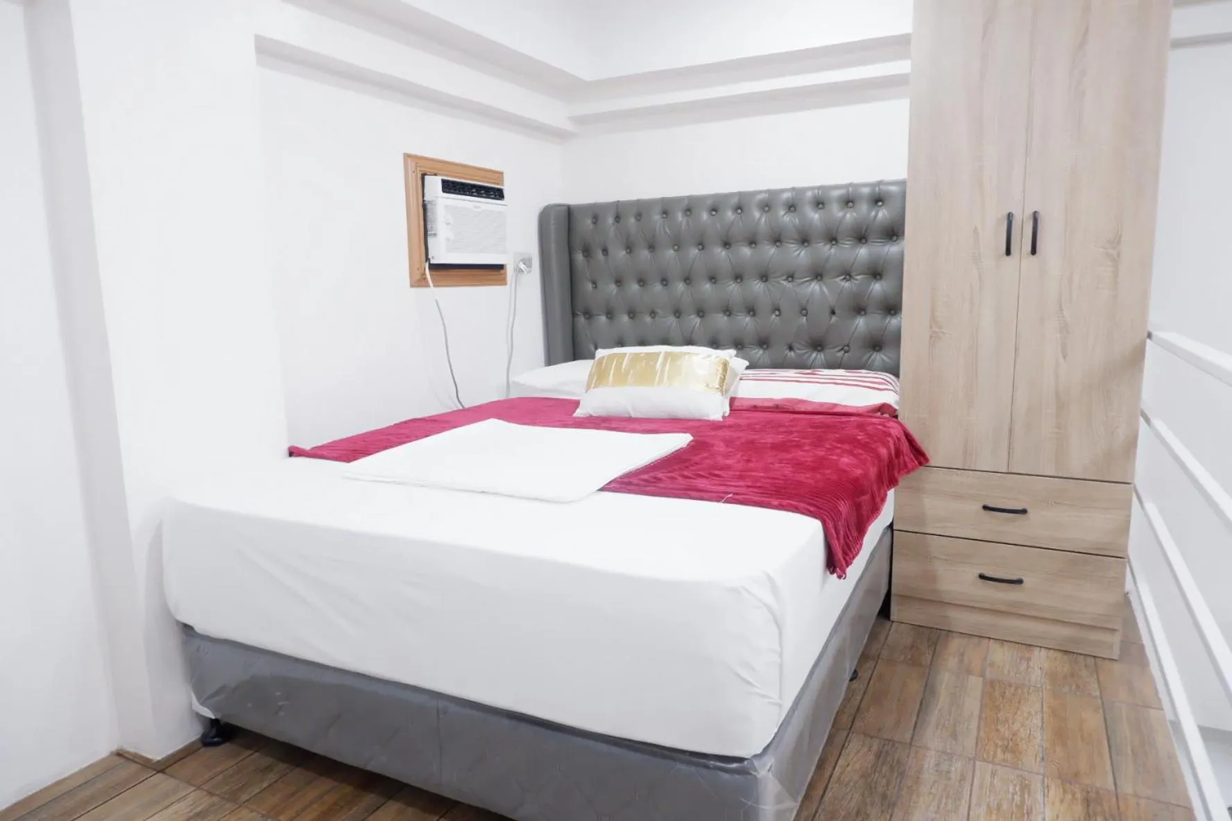 Bedroom, Bed in FB DORMITEL SUITES