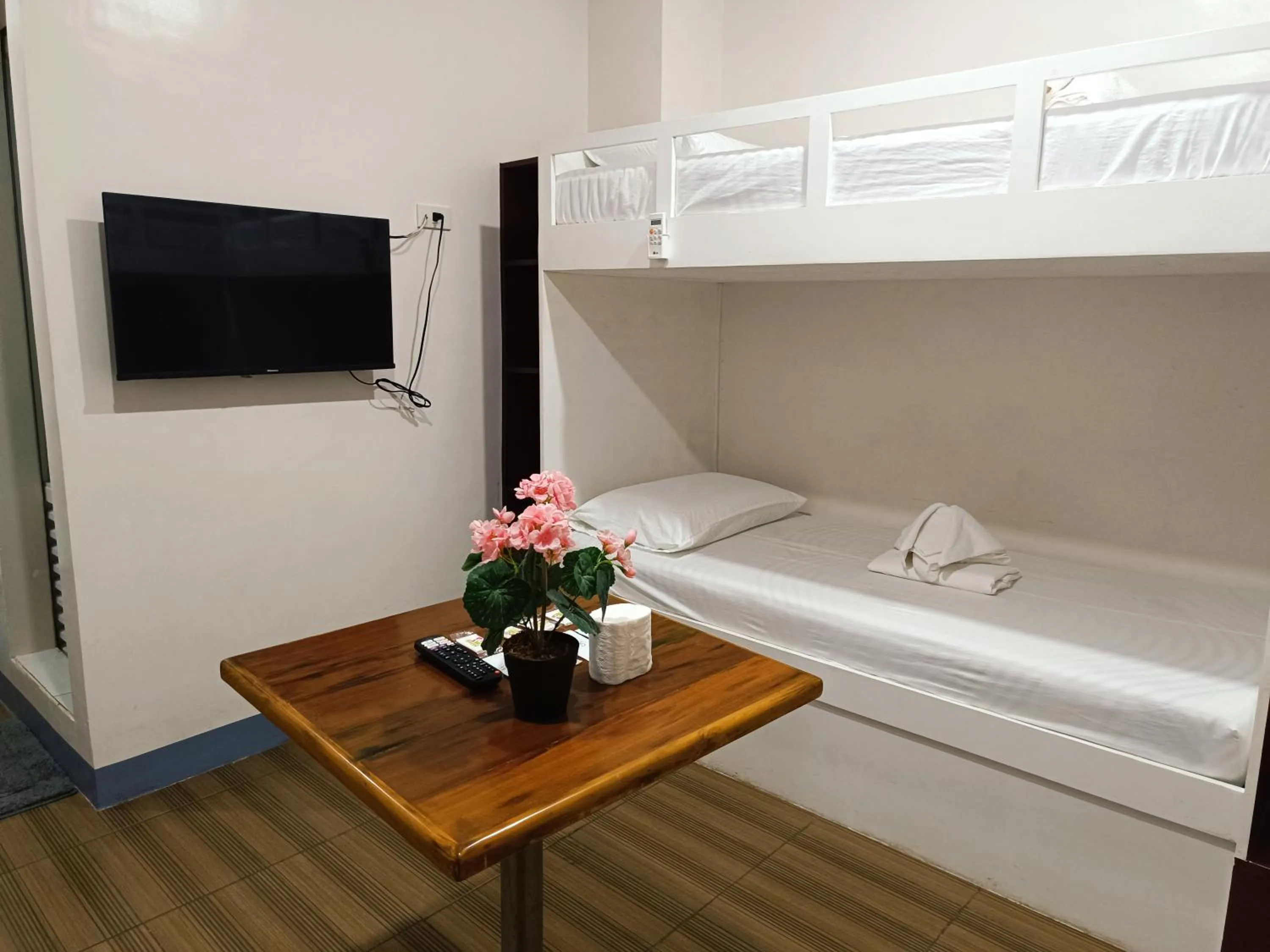 Bed in FB DORMITEL SUITES