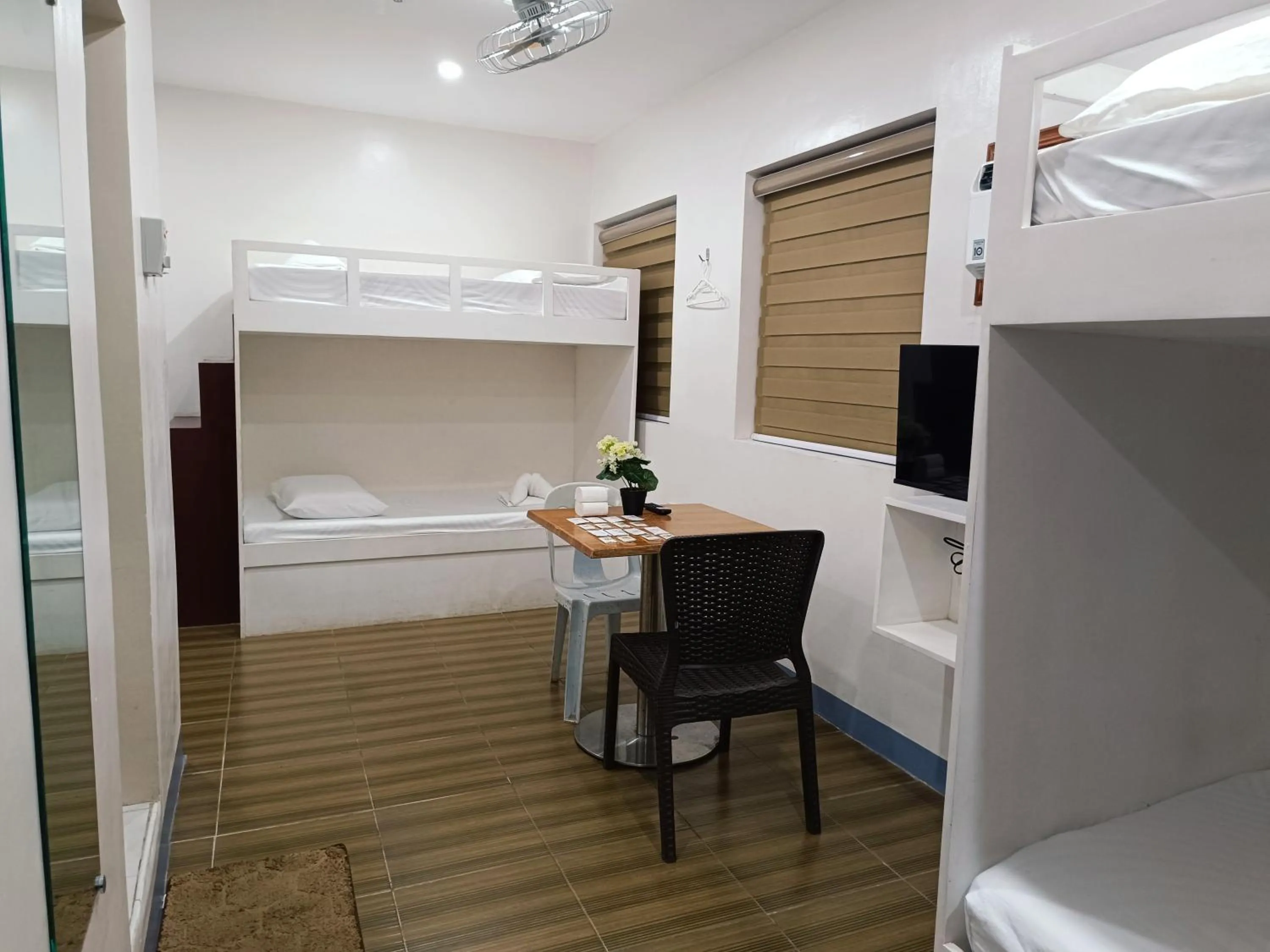 Bed in FB DORMITEL SUITES