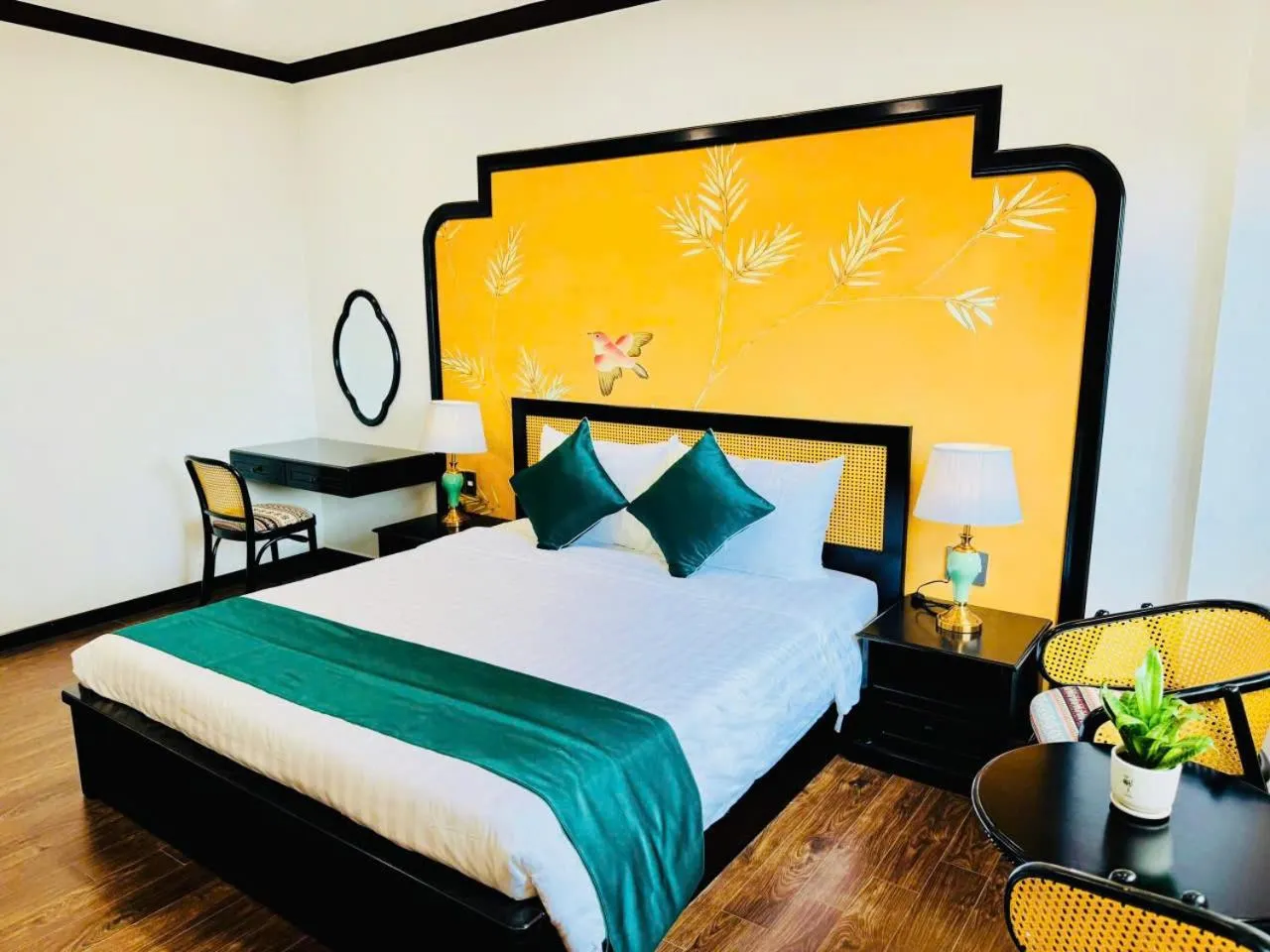 Bedroom, Bed in Biet Dien Hotel