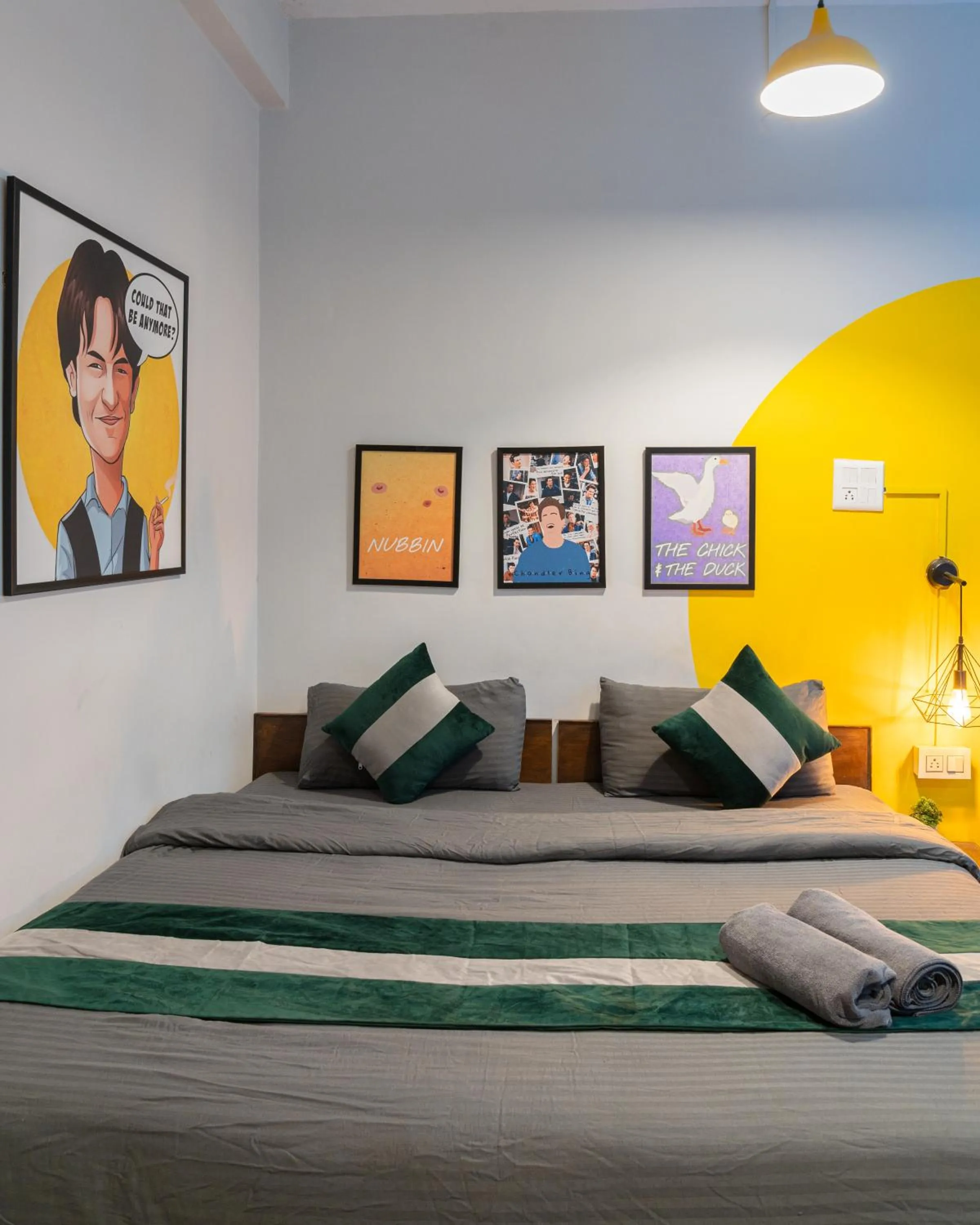 Bed in Whoopers Hostel Bir