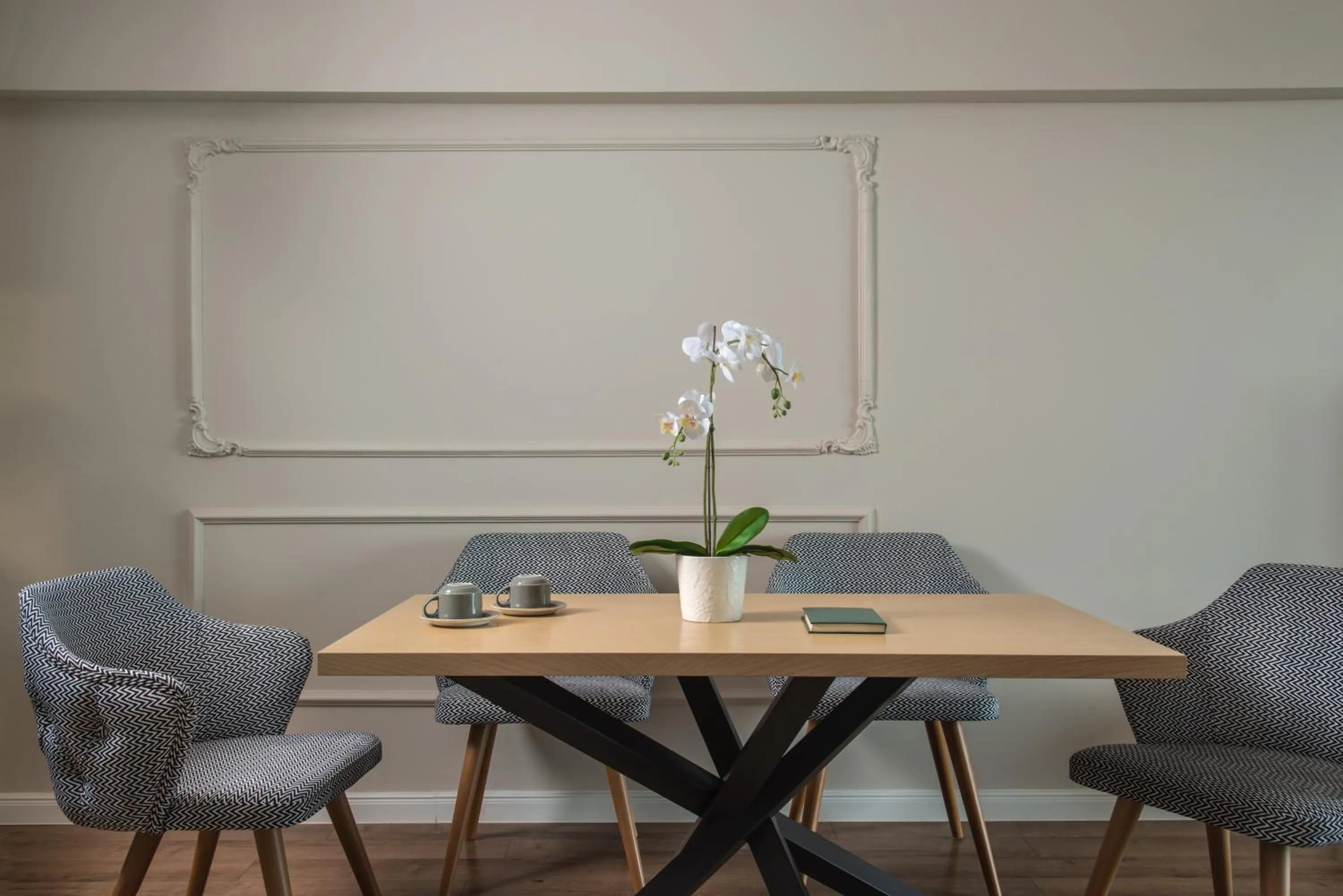 Living room in Casa di Fiore SPA and Medical Hotel, Mineral Pools & Private Beach