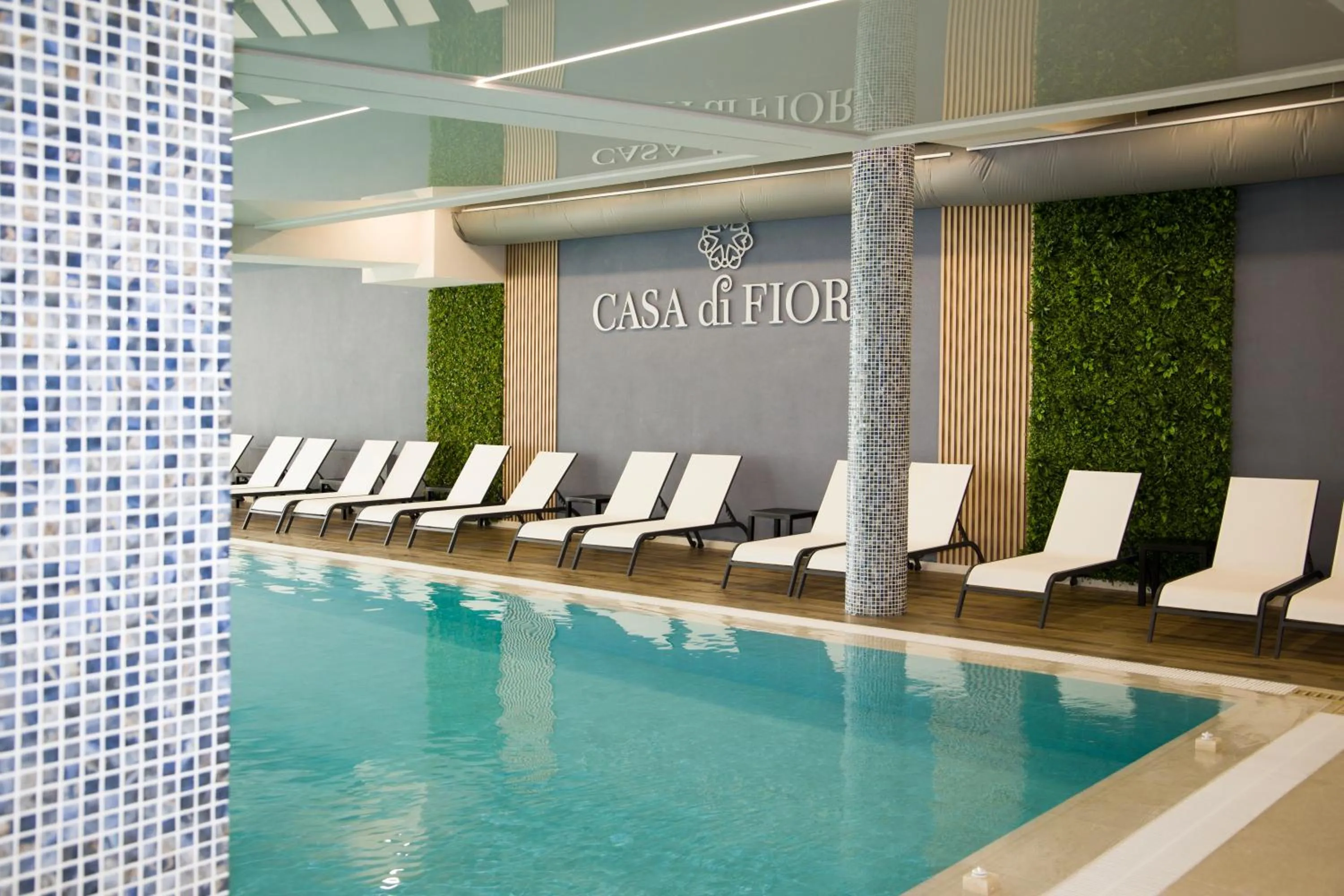 Pool view in Casa di Fiore SPA and Medical Hotel, Mineral Pools & Private Beach