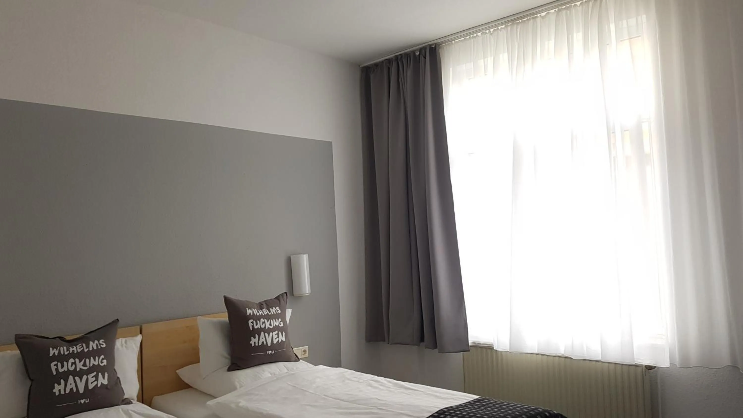 Photo of the whole room, Bed in Hotel Keil