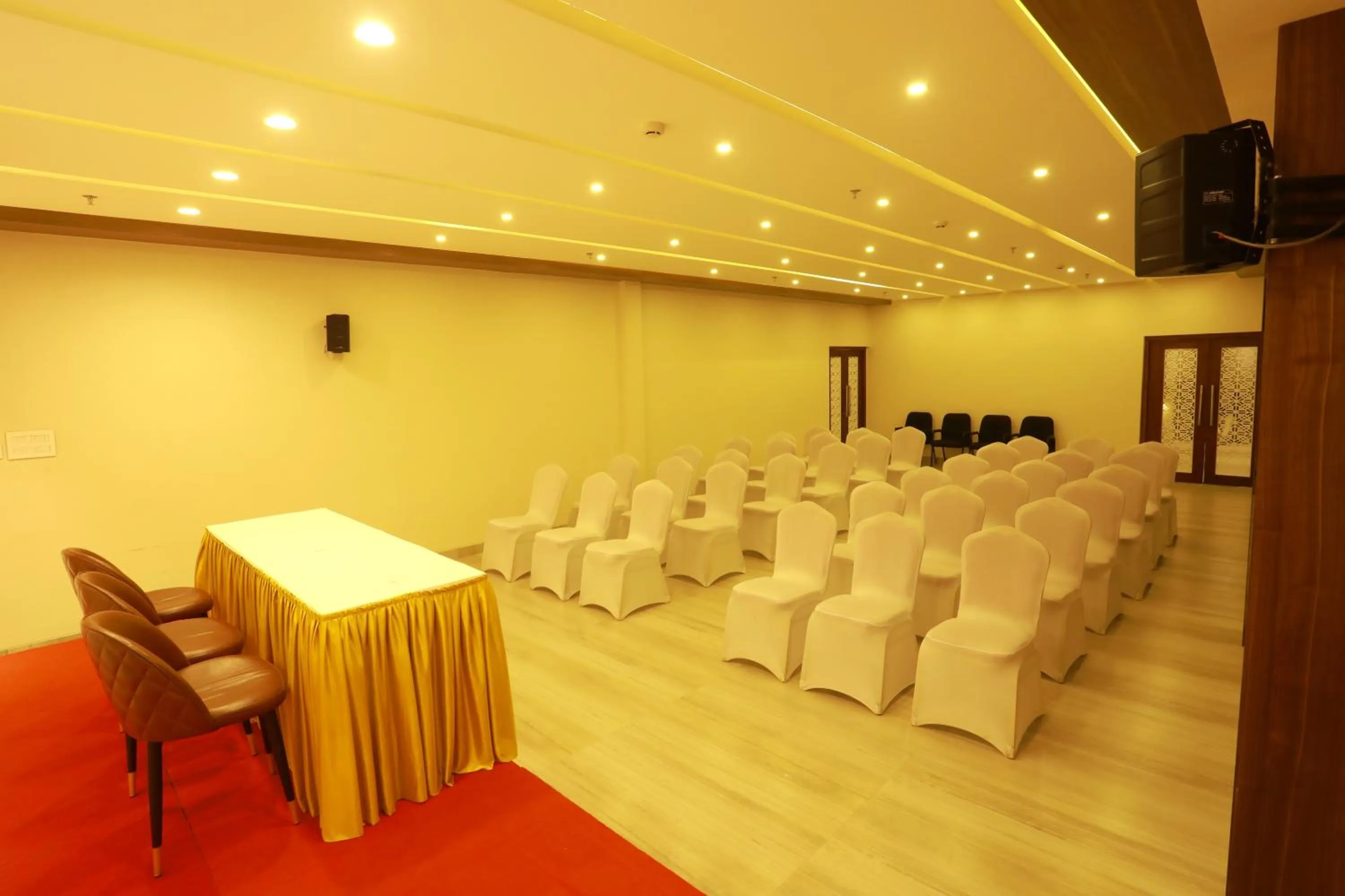Banquet/Function facilities in Magnet Hotel