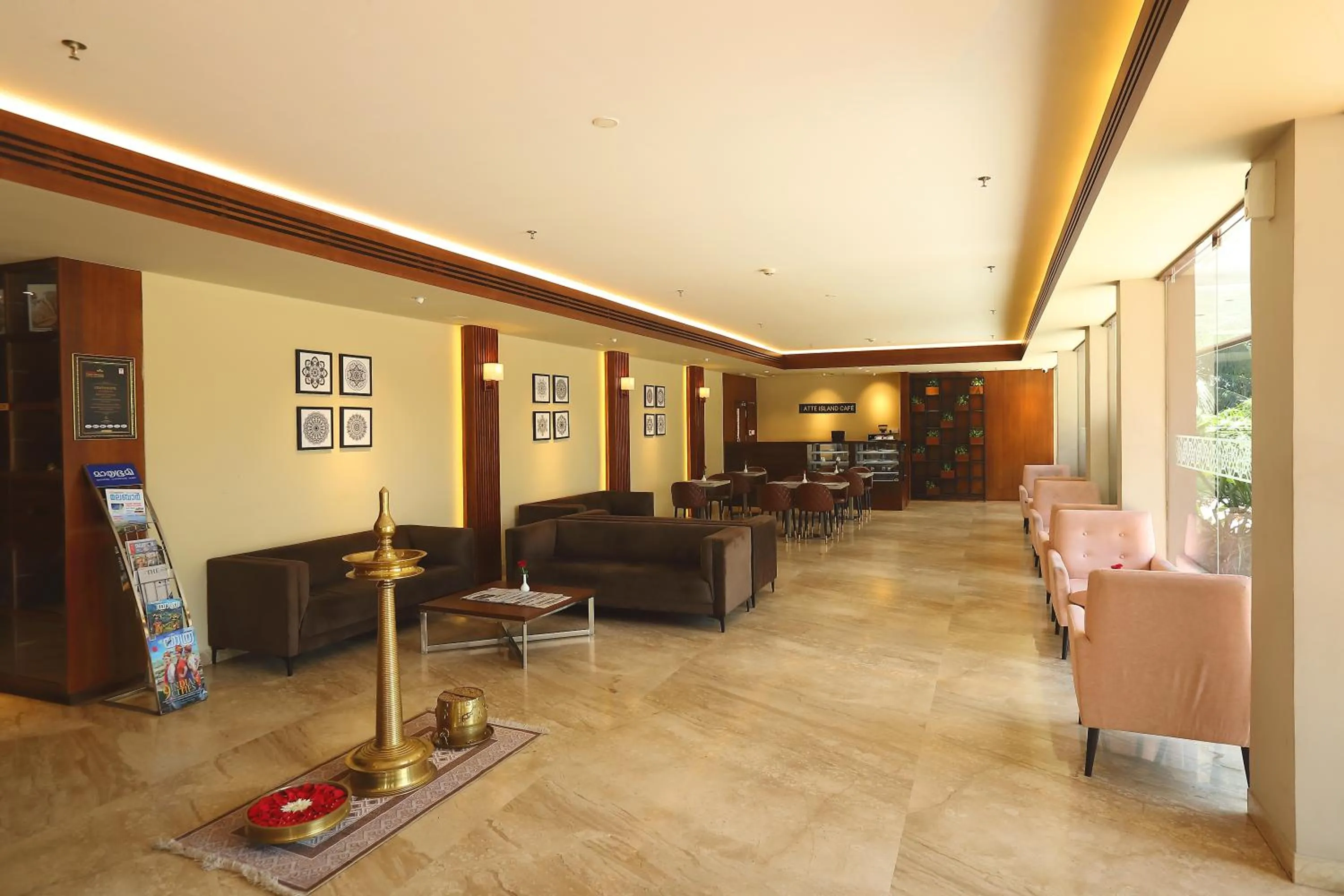 Lobby or reception in Magnet Hotel