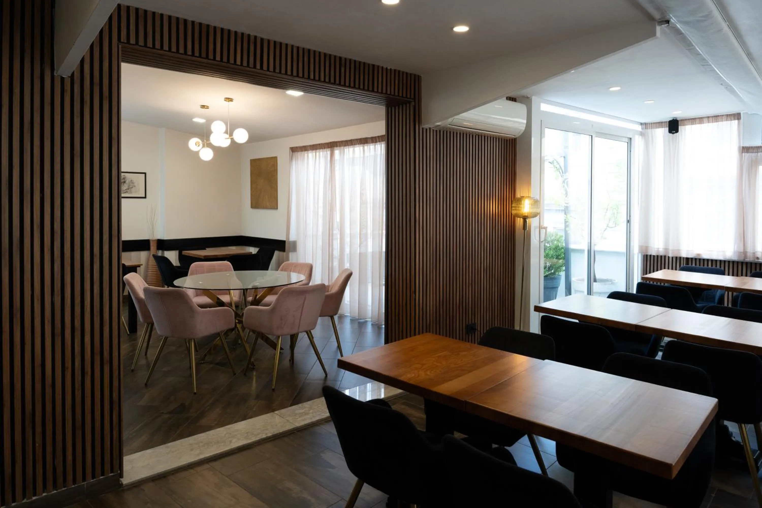 Lounge or bar in Hotel San Michele