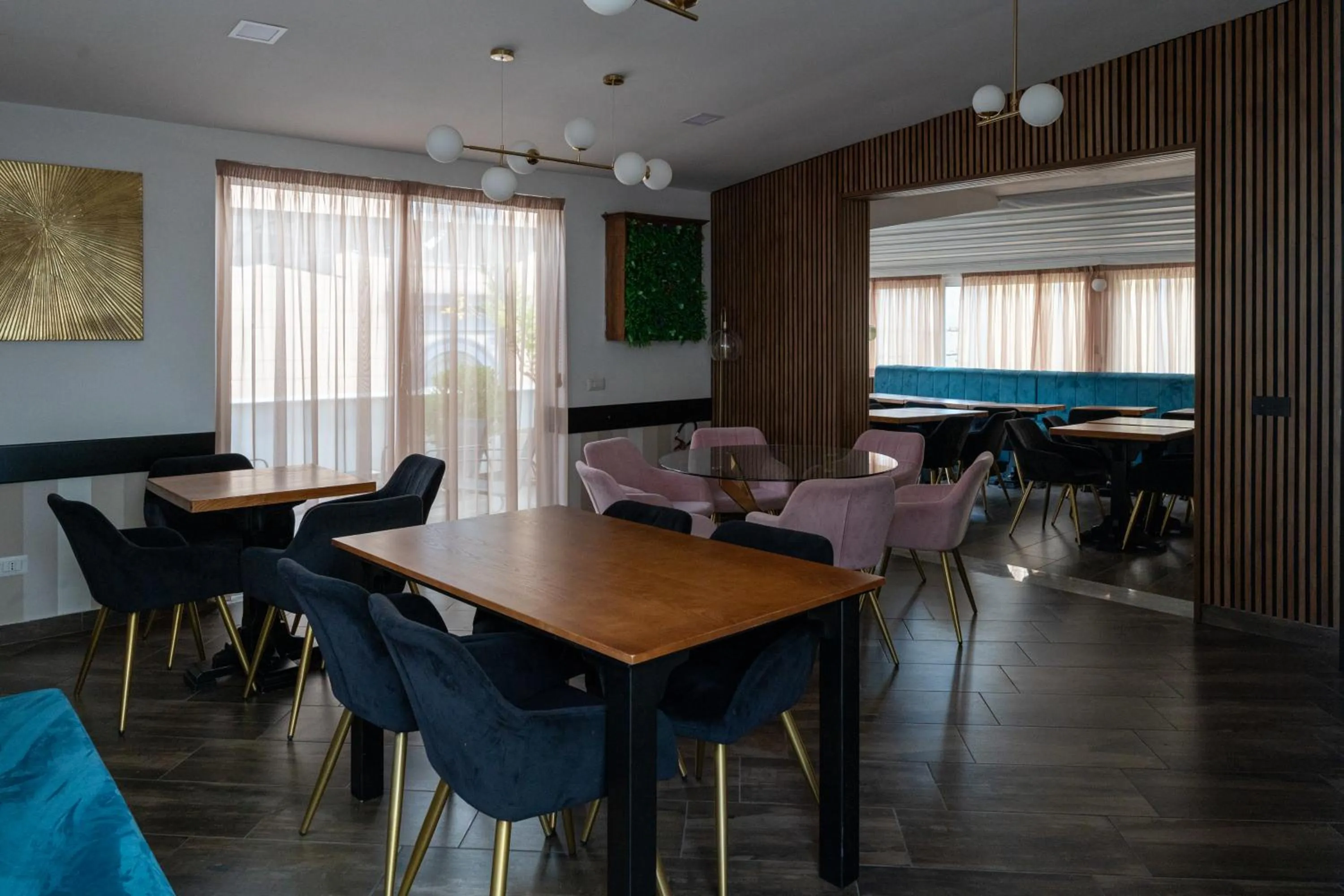 Lounge or bar in Hotel San Michele