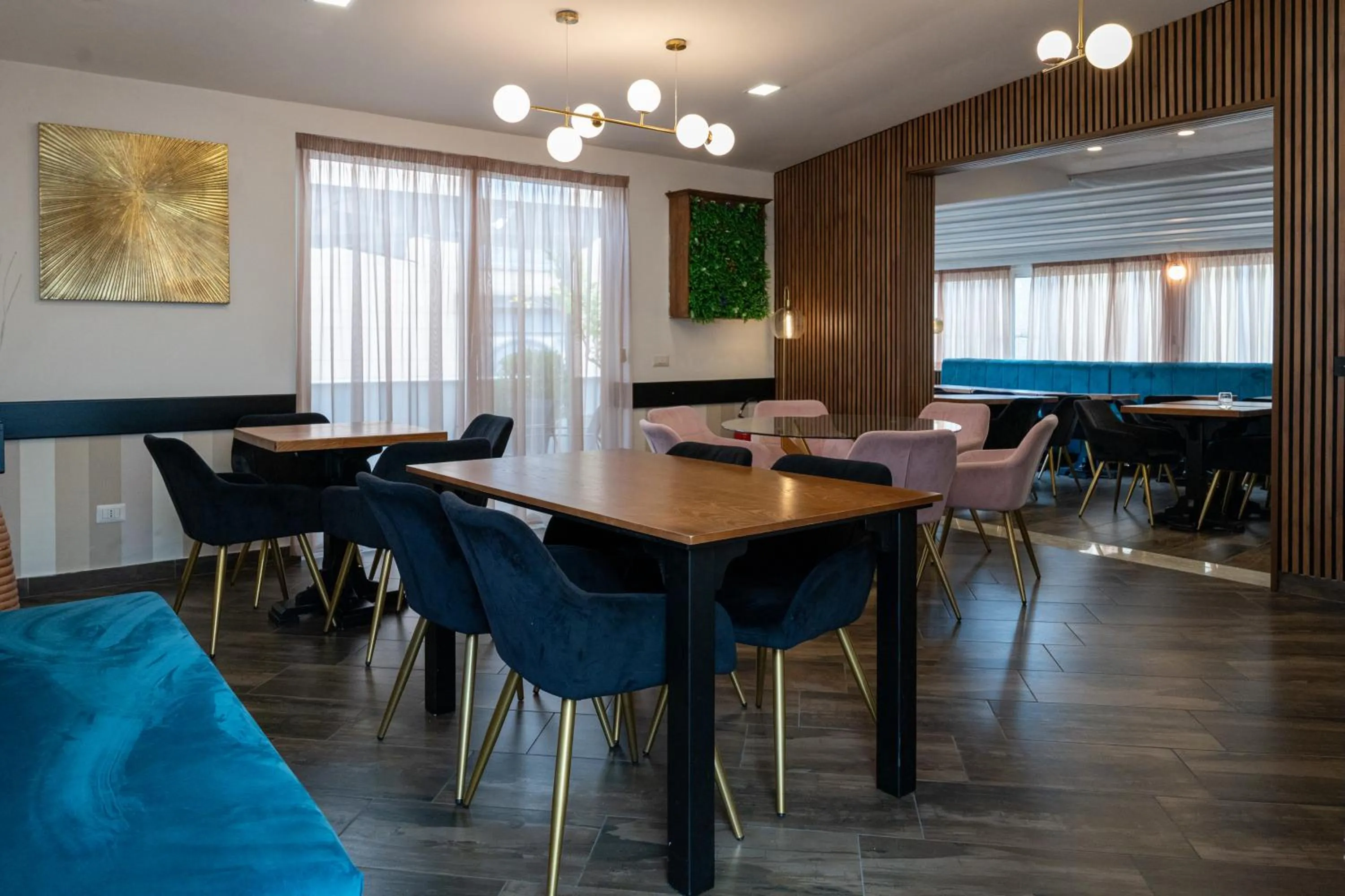 Lounge or bar in Hotel San Michele