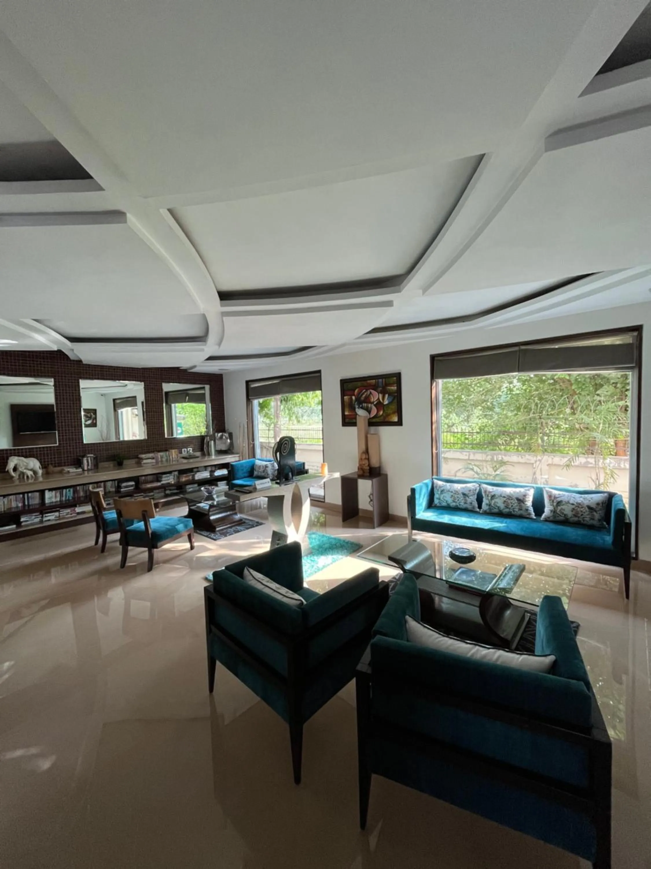 Lobby or reception in YUHI MANSIONS-A Boutique Hotel