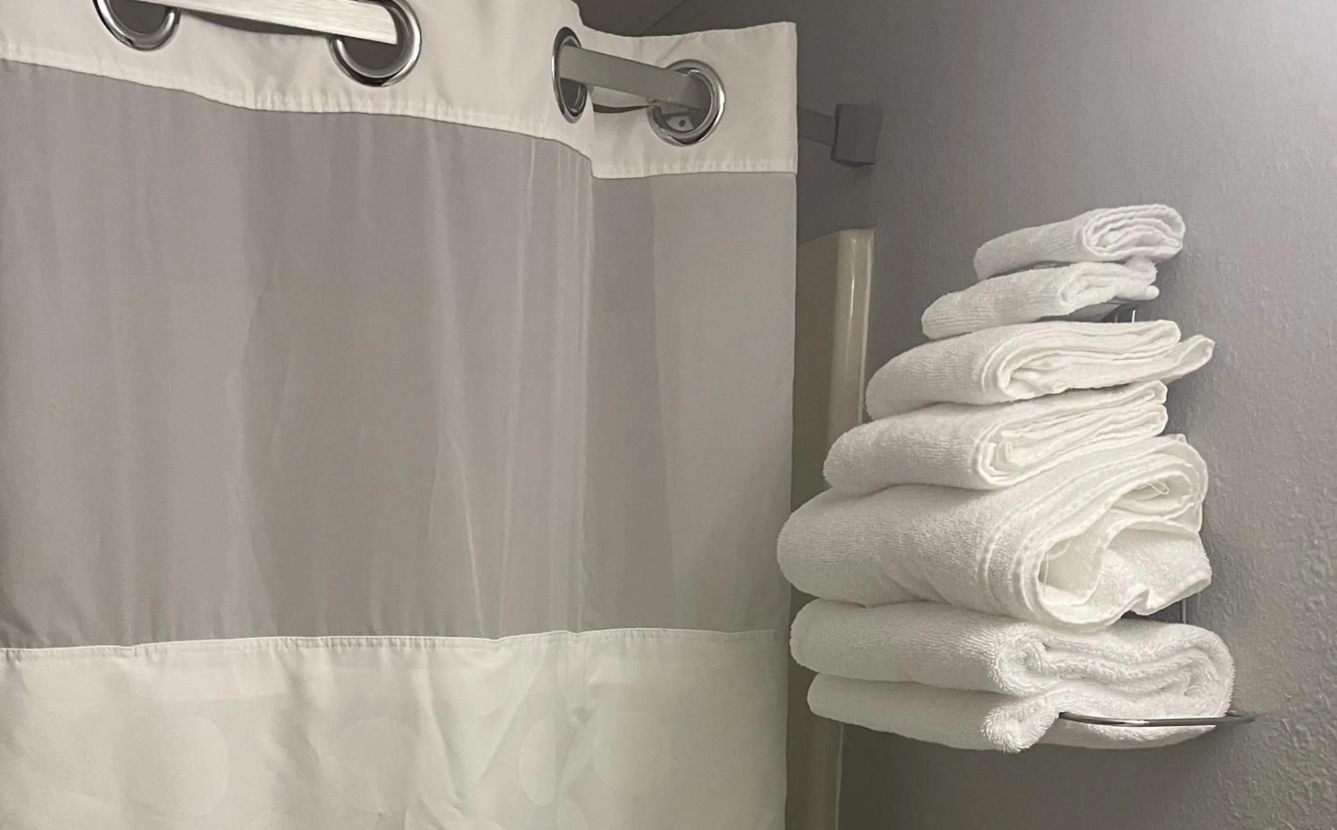 Travelodge by Wyndham Lincoln South