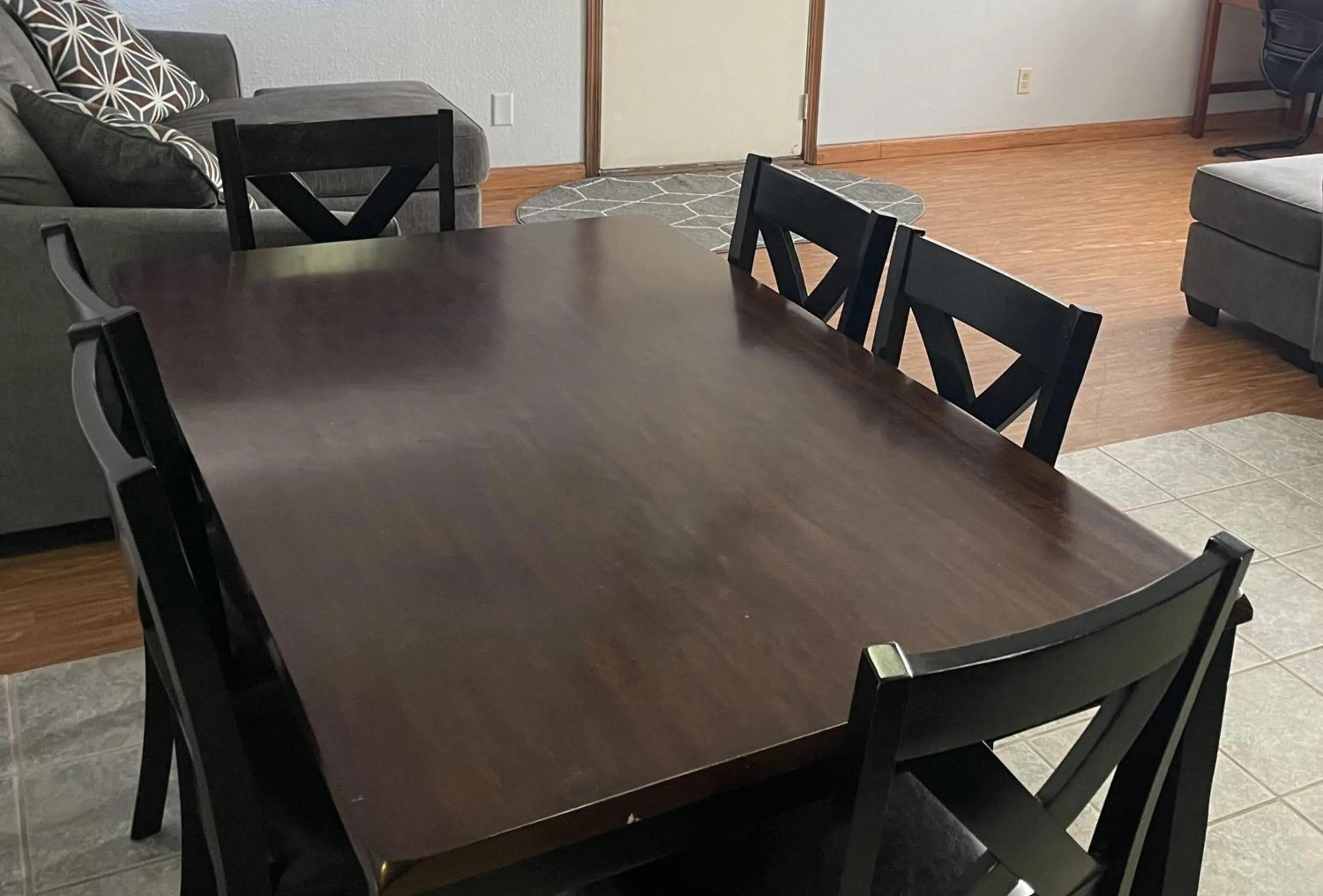 Photo of the whole room in Travelodge by Wyndham Lincoln South