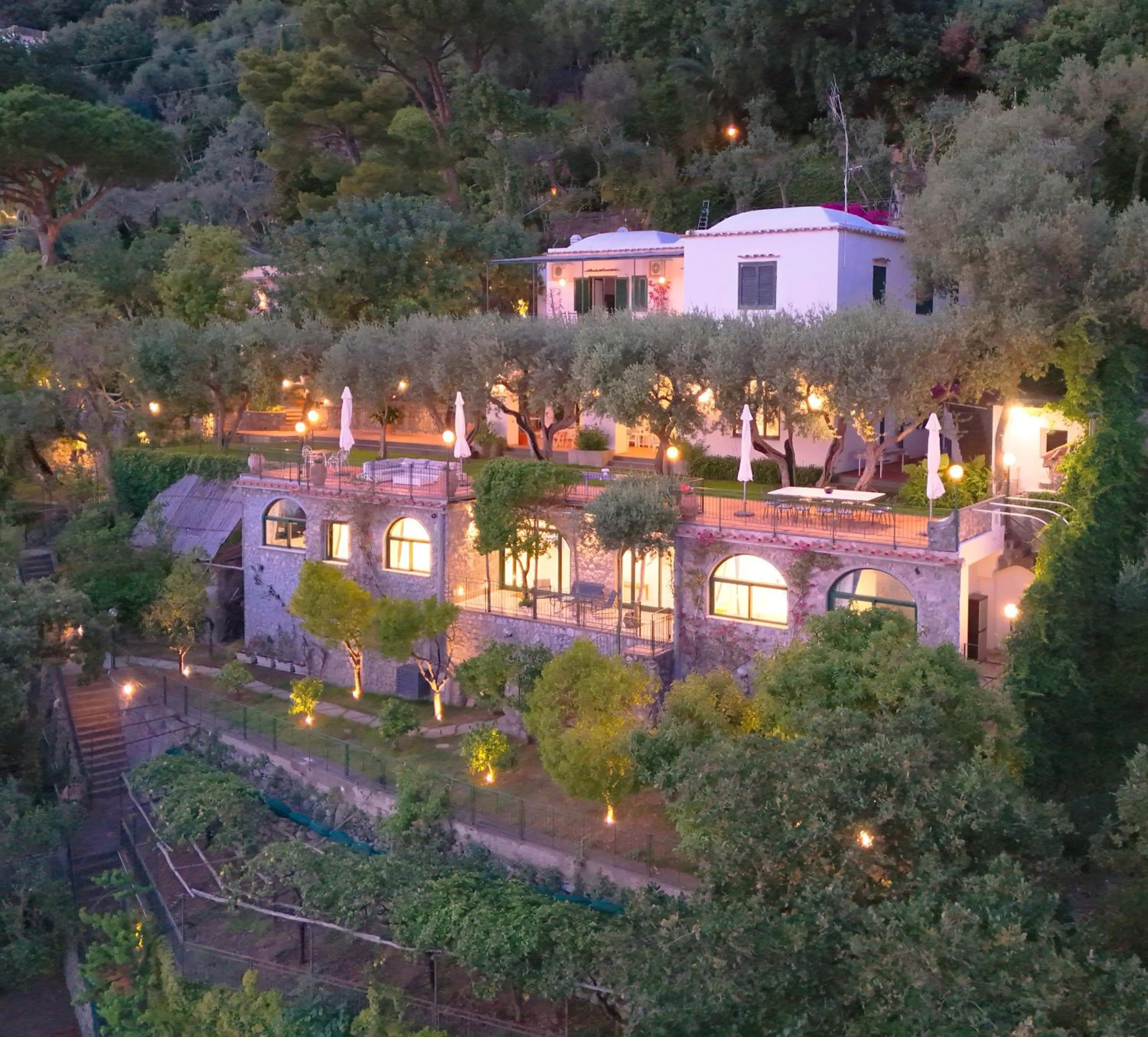 Property building in Amore Rentals - Villa Lo Scoglio