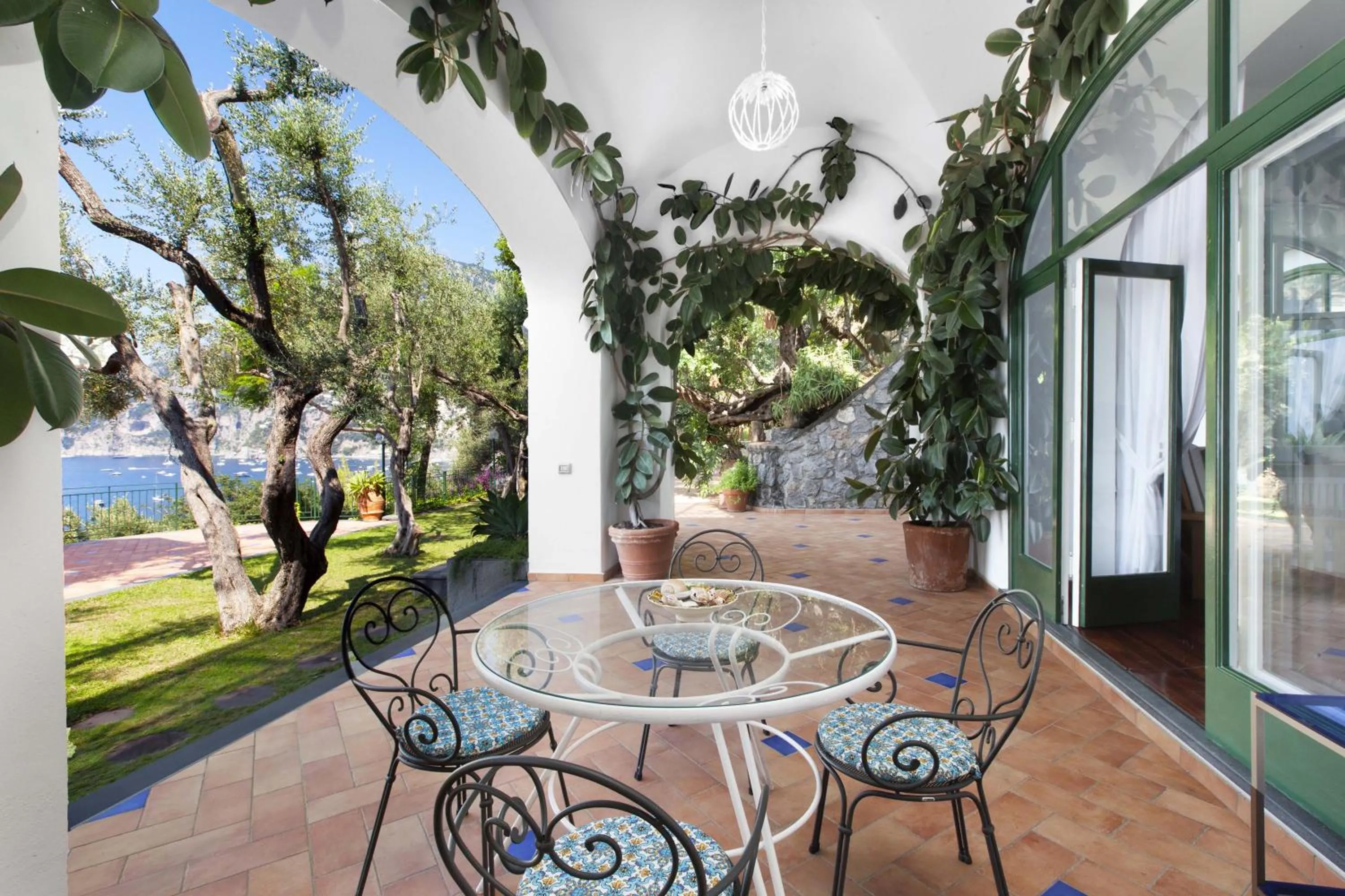 Balcony/Terrace in Amore Rentals - Villa Lo Scoglio