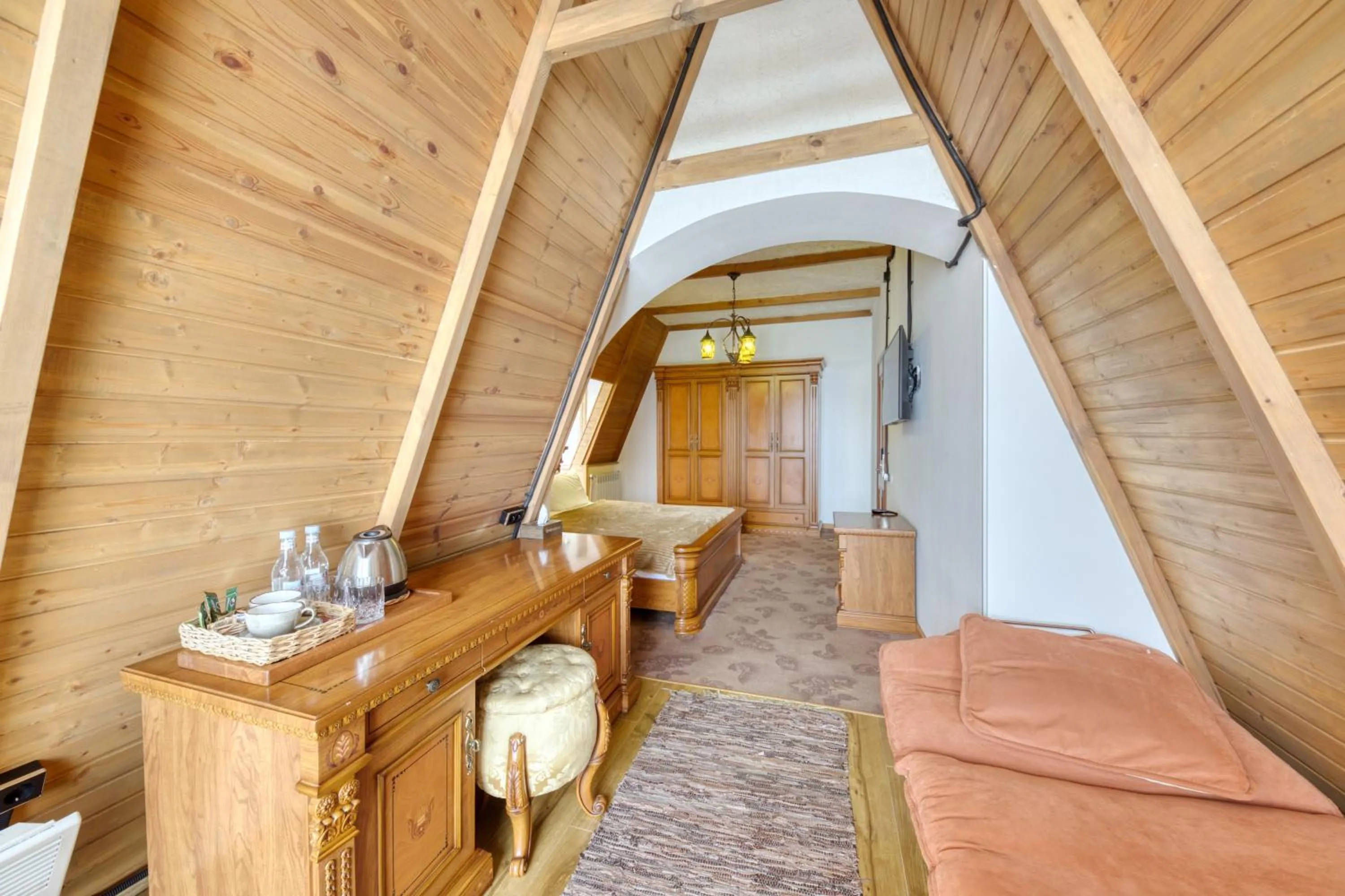 Alpine Castle Hotel
