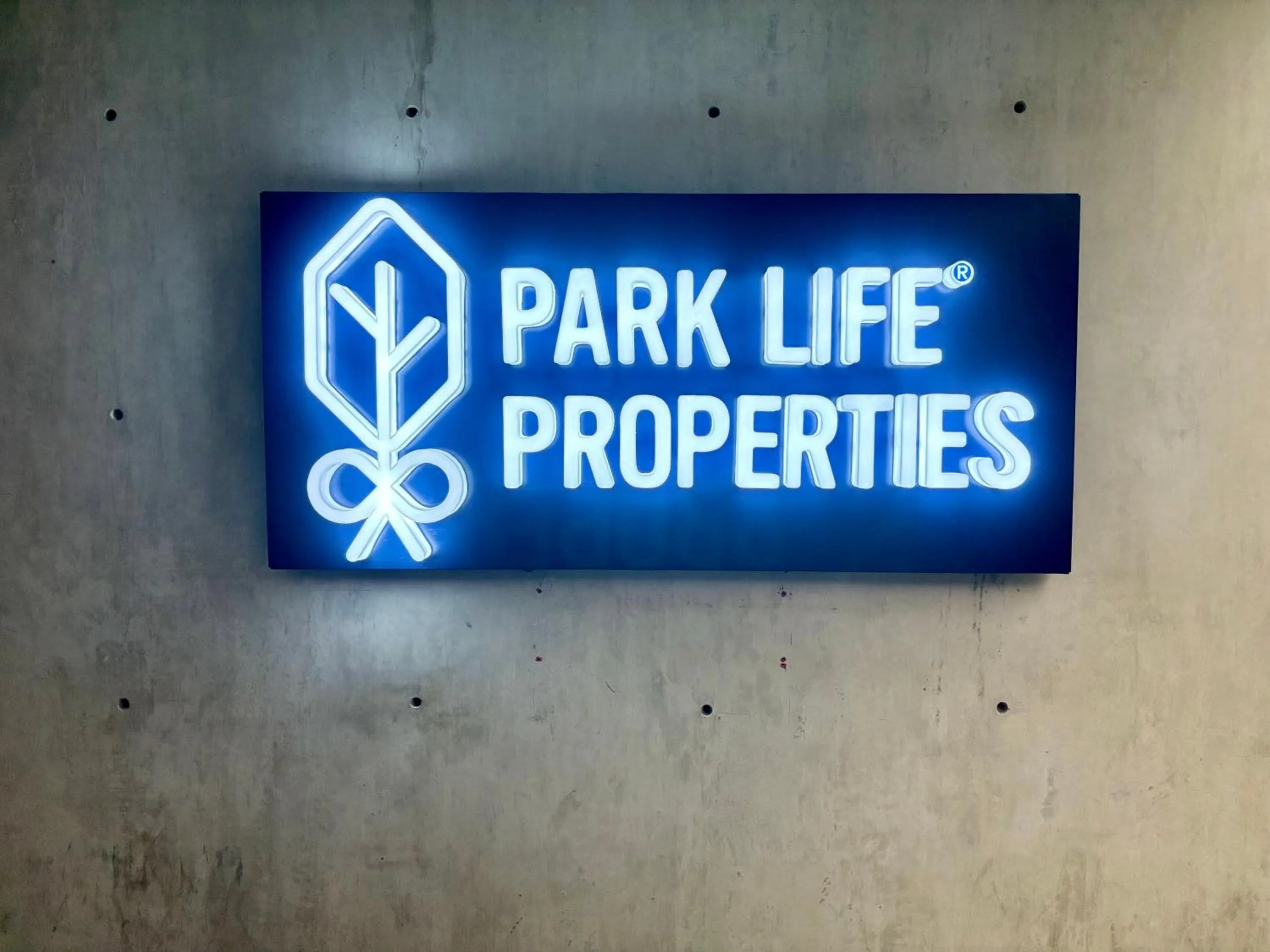 Logo/Certificate/Sign in Park Life Condesa Hipódromo