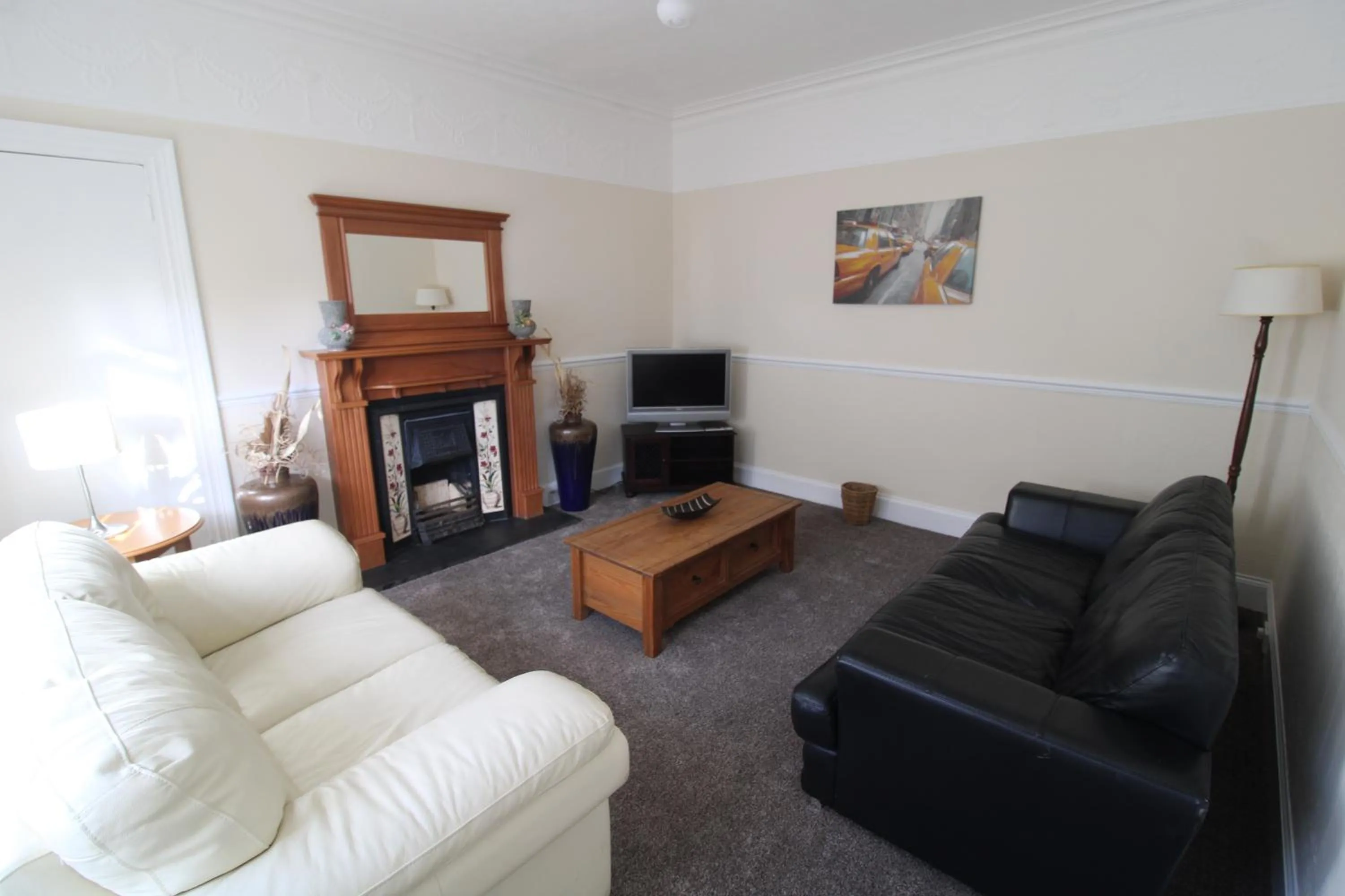 Seating area in Winmar