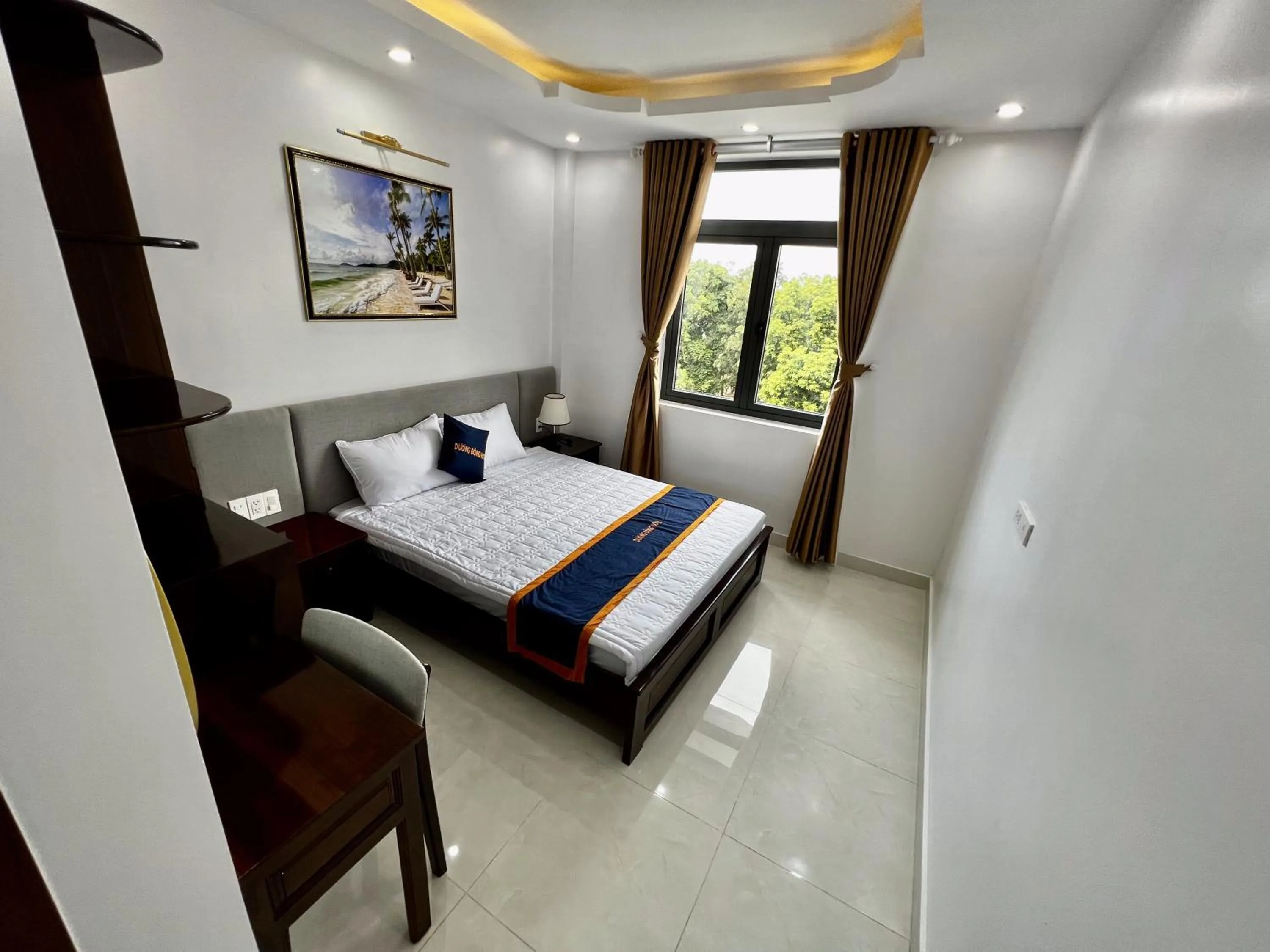 Photo of the whole room, Bed in Dương Đông Hotel