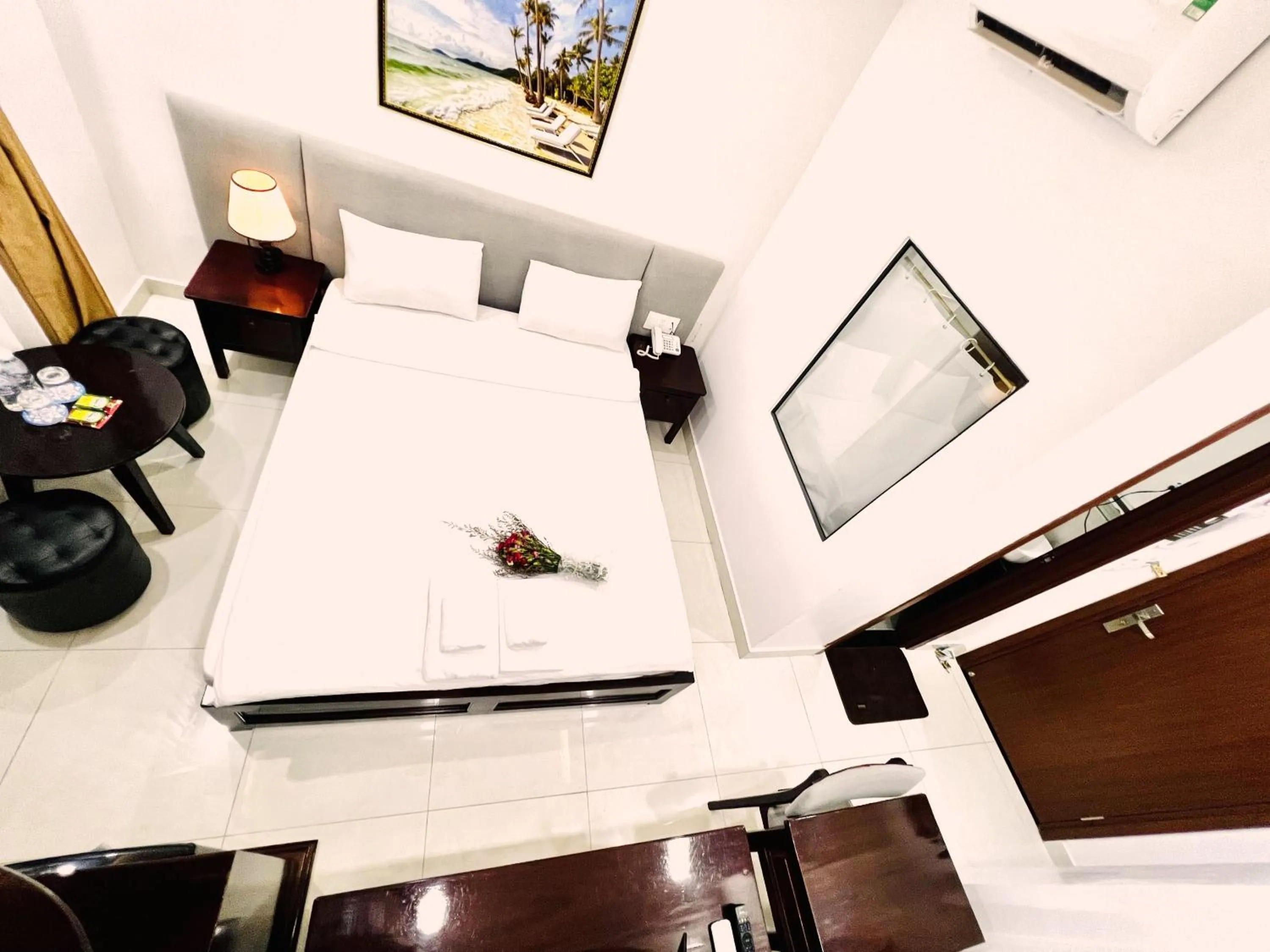 Bedroom in Dương Đông Hotel