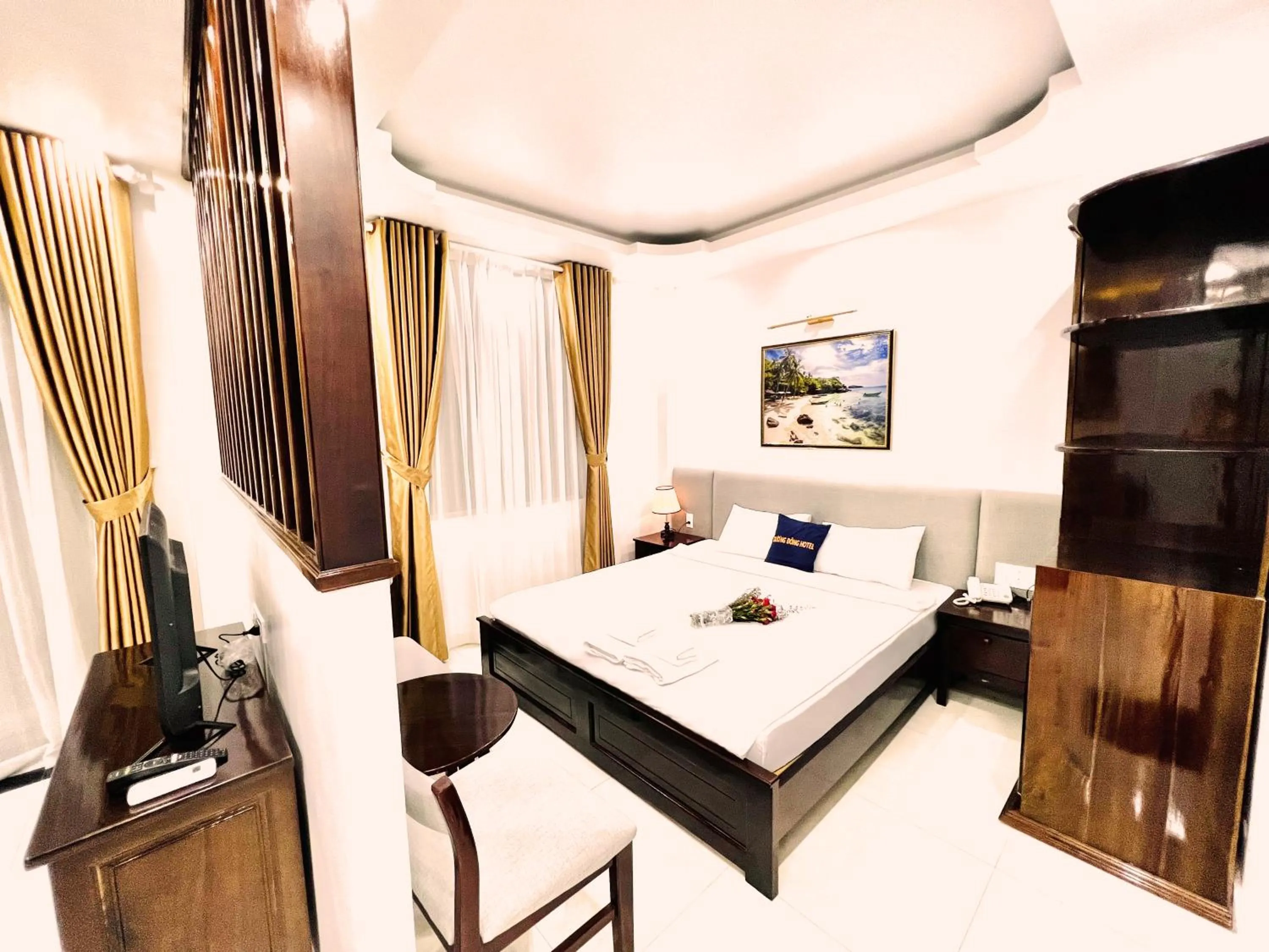 Bed in Dương Đông Hotel