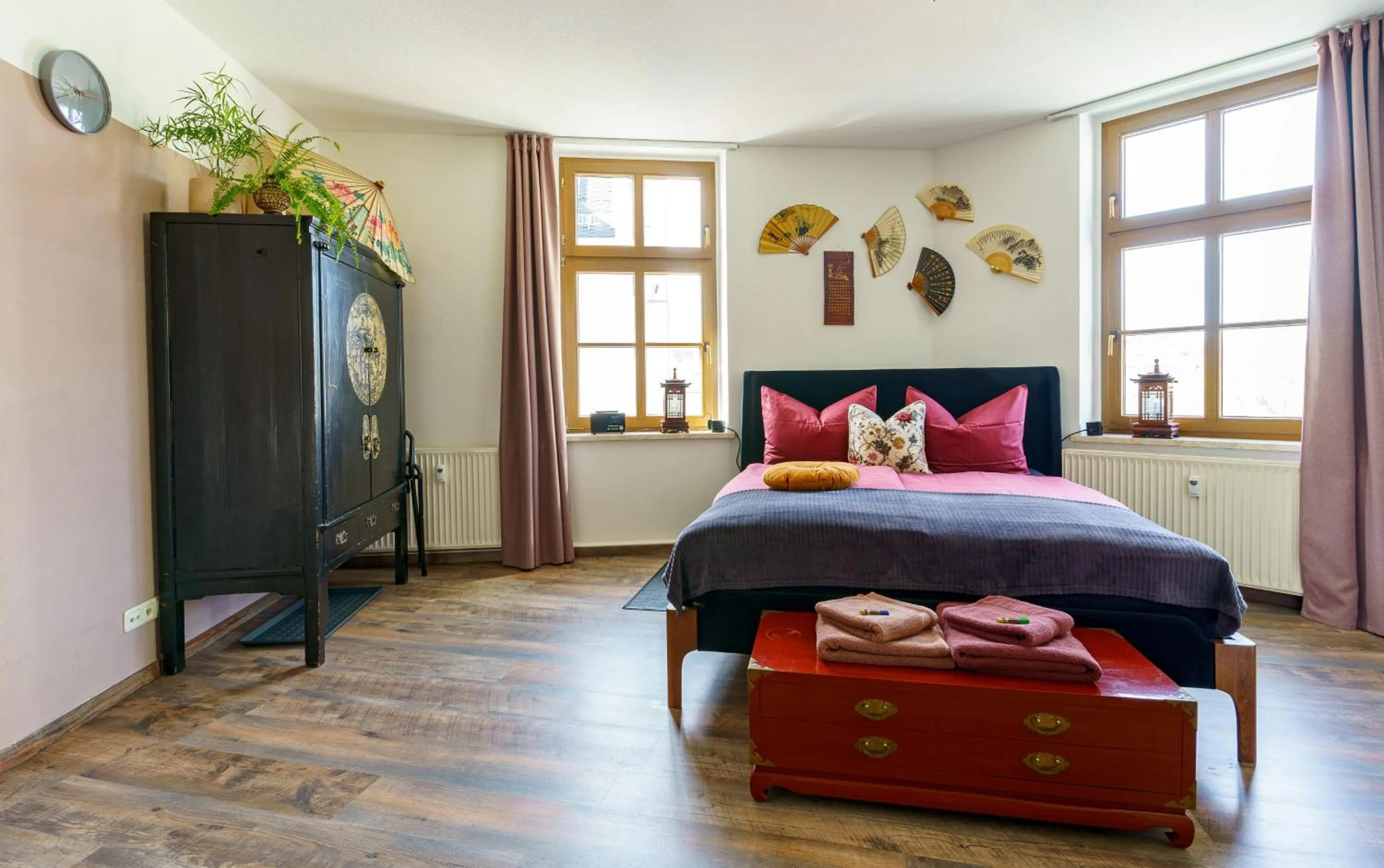 Photo of the whole room, Bed in Kerkermeister Pension