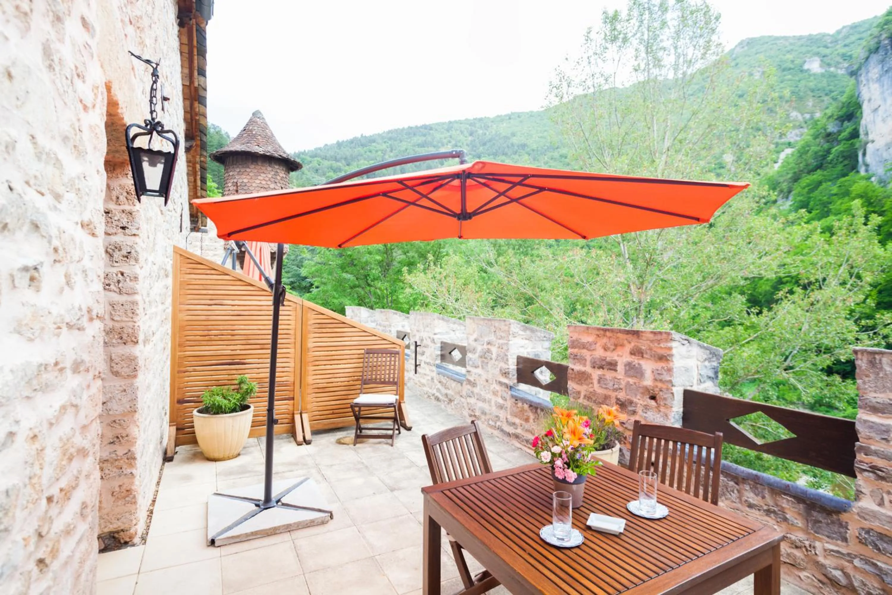 Balcony/Terrace in Château De La Caze Piscine & Spa - Ste Enimie