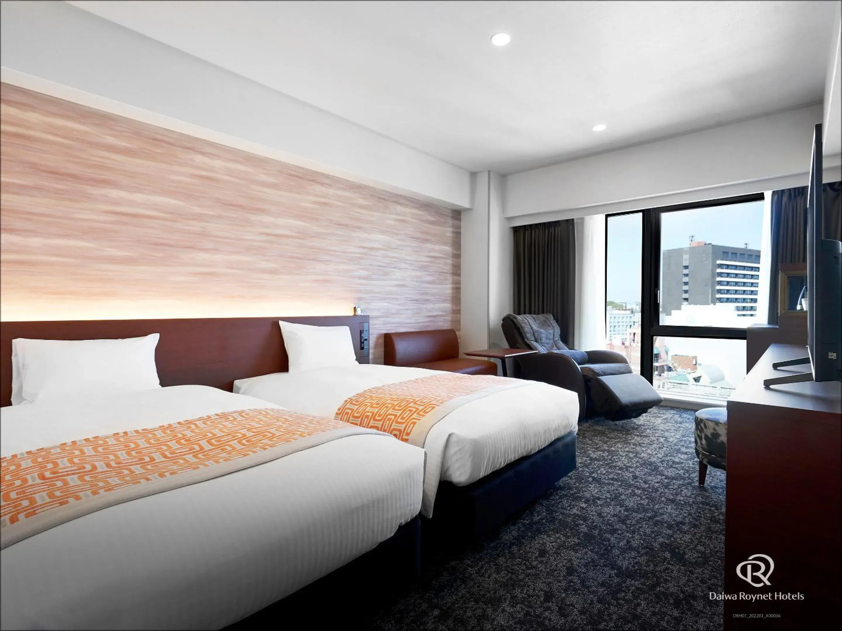 Superior Twin Room - single occupancy - Smoking in Daiwa Roynet Hotel Kumamoto Ginzadori PREMIER - former Daiwa Roynet Hotel Kumamoto Ginzadori Superior Twin Room - single occupancy - Smoking in Daiwa Roynet Hotel Kumamoto Ginzadori PREMIER - former Daiwa Roynet Hotel Kumamoto Ginzadori