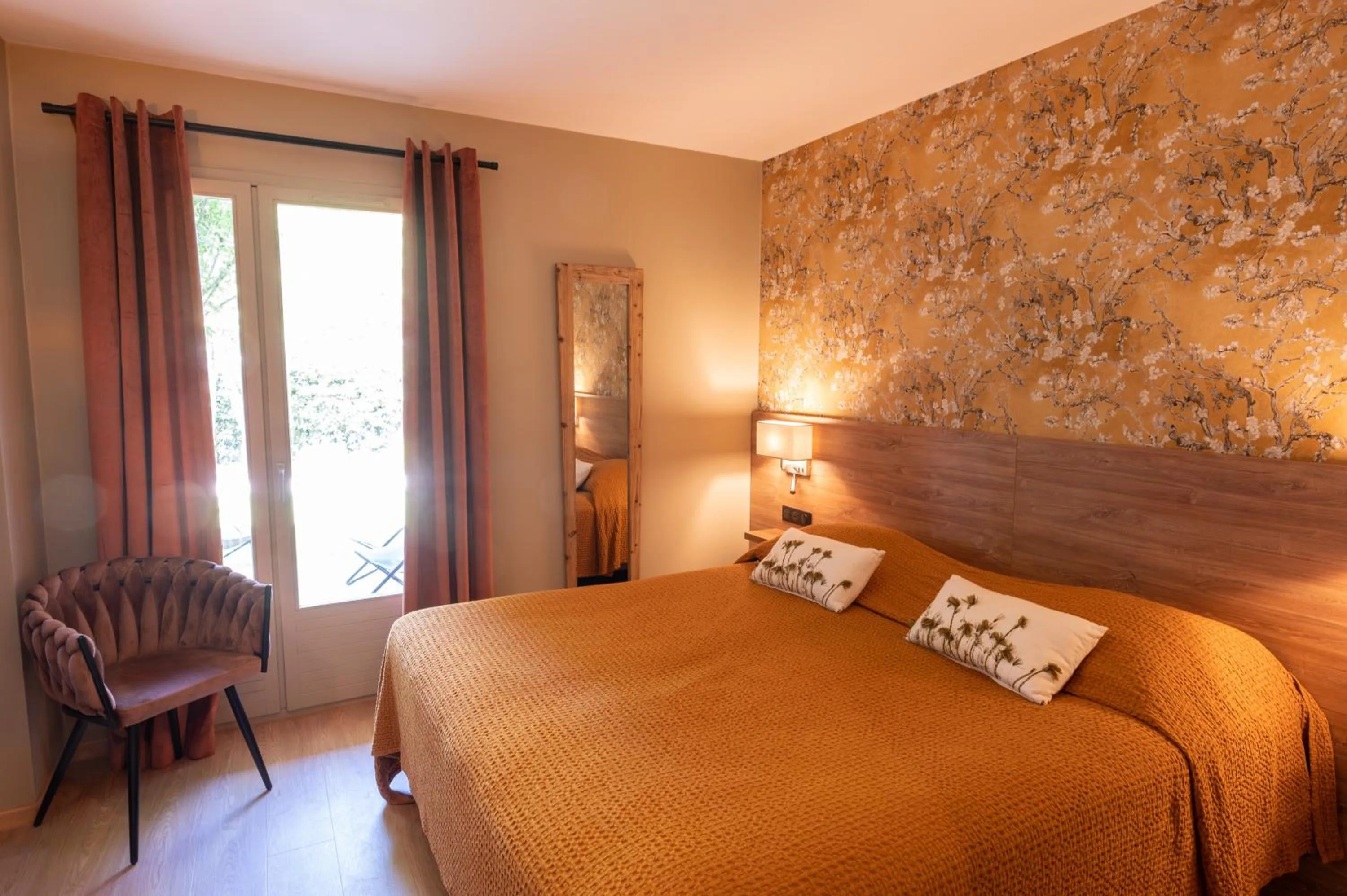 Bed in Hôtel l'Amandière